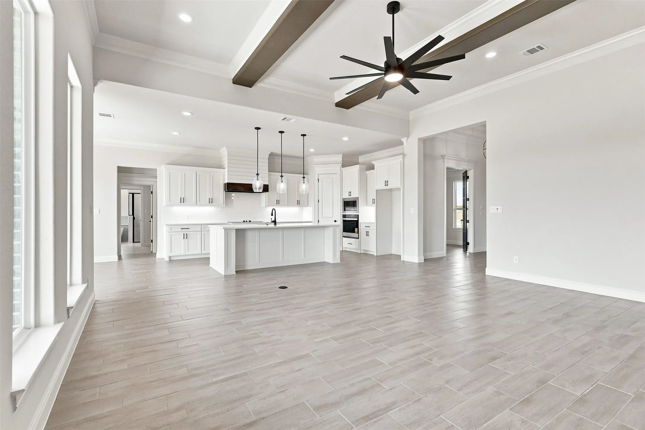 Single Family Residence For Sale in Parker County , 3155 Infinity Drive, Weatherford, Texas 76087, 4 Bedroom, 3 Bathroom, 3 Garage spaces, 2,715 Sqft, built in 2026, mls#21382939, Real Estate Agent in Weatherford, Homes For Sale in Parker county, Homes For Sale in Weatherford, Realtor in Weatherford Texas, Real Estate Brokerage Independent Realty Texas, Luminita Cordes Realtor