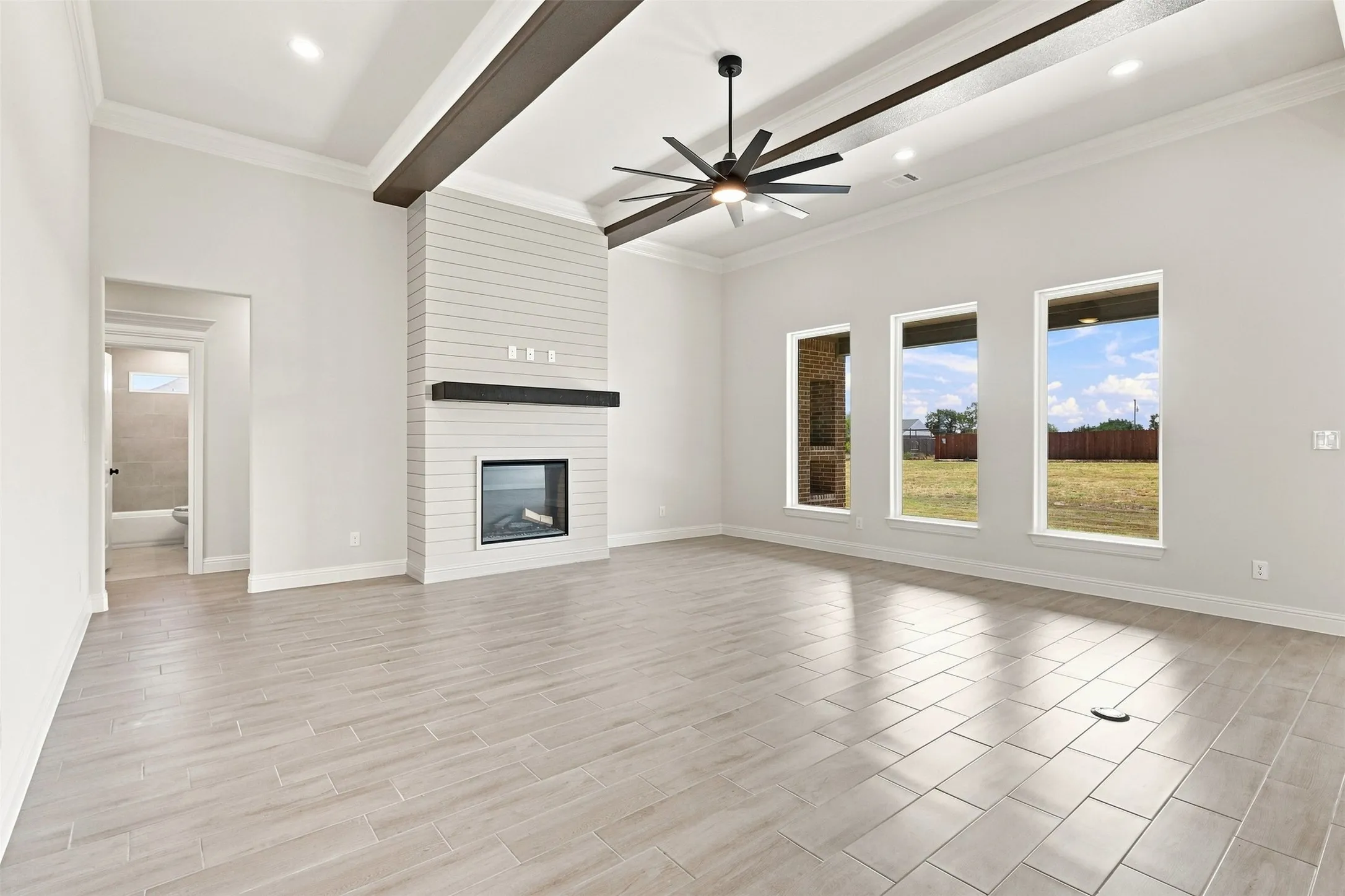 Single Family Residence For Sale in Parker County , 3155 Infinity Drive, Weatherford, Texas 76087, 4 Bedroom, 3 Bathroom, 3 Garage spaces, 2,715 Sqft, built in 2026, mls#21382939, Real Estate Agent in Weatherford, Homes For Sale in Parker county, Homes For Sale in Weatherford, Realtor in Weatherford Texas, Real Estate Brokerage Independent Realty Texas, Luminita Cordes Realtor