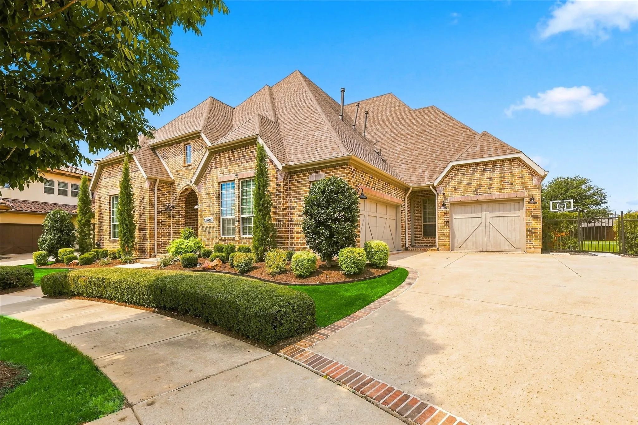 Single Family Residence For Sale in Denton County , 12967 Mahogany Court, Frisco, Texas 75033, 6 Bedroom, 7 Bathroom, 3 Garage spaces, 5,577 Sqft, built in 2014, mls#21380919, Real Estate Agent in Frisco, Homes For Sale in Denton county, Homes For Sale in Frisco, Realtor in Frisco Texas, Real Estate Brokerage Independent Realty Texas, Luminita Cordes Realtor