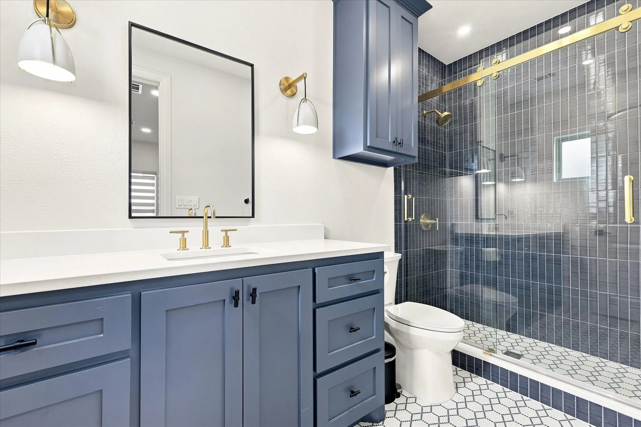 Upstairs ensuite bathroom at Bedroom #5