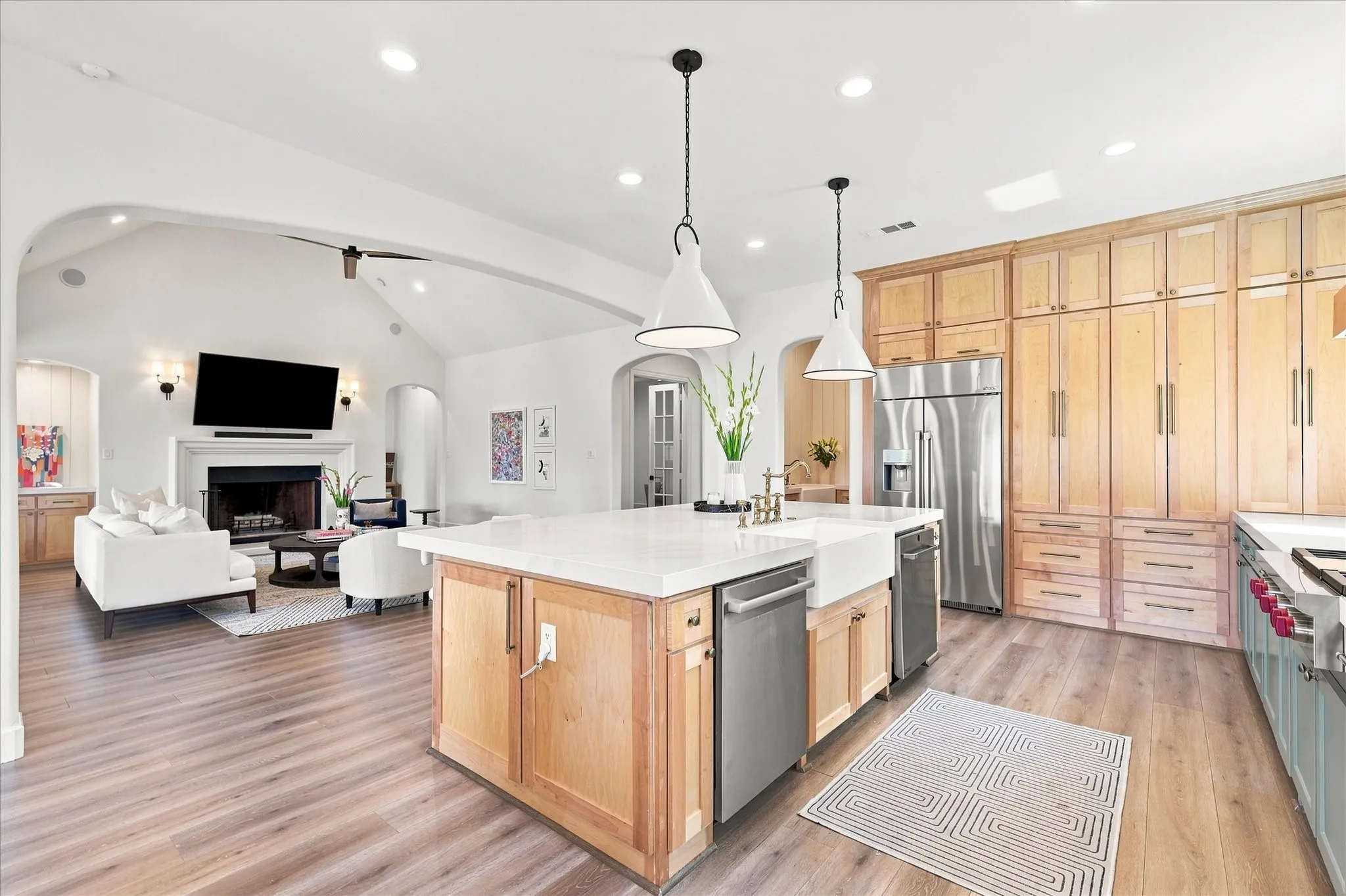 Single Family Residence For Sale in Denton County , 12967 Mahogany Court, Frisco, Texas 75033, 6 Bedroom, 7 Bathroom, 3 Garage spaces, 5,577 Sqft, built in 2014, mls#21380919, Real Estate Agent in Frisco, Homes For Sale in Denton county, Homes For Sale in Frisco, Realtor in Frisco Texas, Real Estate Brokerage Independent Realty Texas, Luminita Cordes Realtor