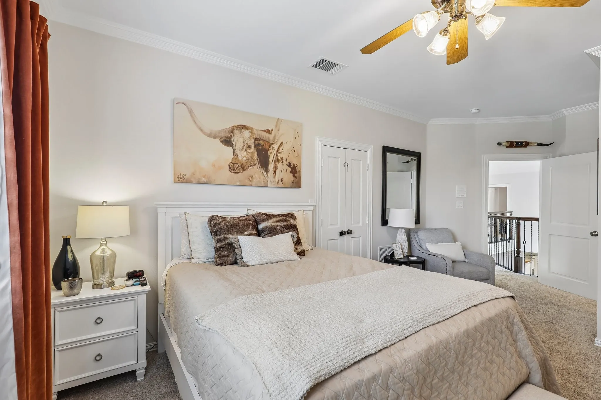 Single Family Residence For Sale in Rockwall County , 812 White Buffalo Lane, Heath, Texas 75032, 4 Bedroom, 5 Bathroom, 3 Garage spaces, 4,012 Sqft, built in 2000, mls#21383665, Real Estate Agent in Heath, Homes For Sale in Rockwall county, Homes For Sale in Heath, Realtor in Heath Texas, Real Estate Brokerage Independent Realty Texas, Luminita Cordes Realtor