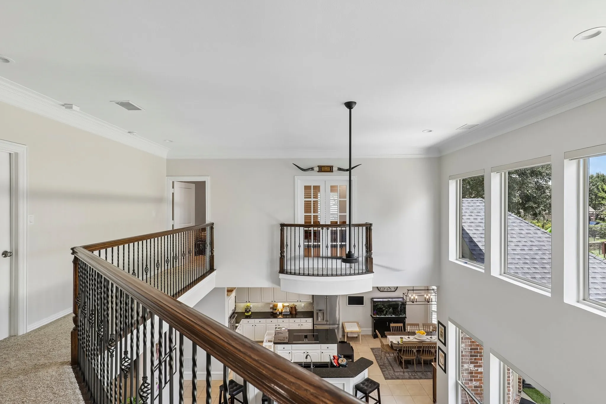 Single Family Residence For Sale in Rockwall County , 812 White Buffalo Lane, Heath, Texas 75032, 4 Bedroom, 5 Bathroom, 3 Garage spaces, 4,012 Sqft, built in 2000, mls#21383665, Real Estate Agent in Heath, Homes For Sale in Rockwall county, Homes For Sale in Heath, Realtor in Heath Texas, Real Estate Brokerage Independent Realty Texas, Luminita Cordes Realtor