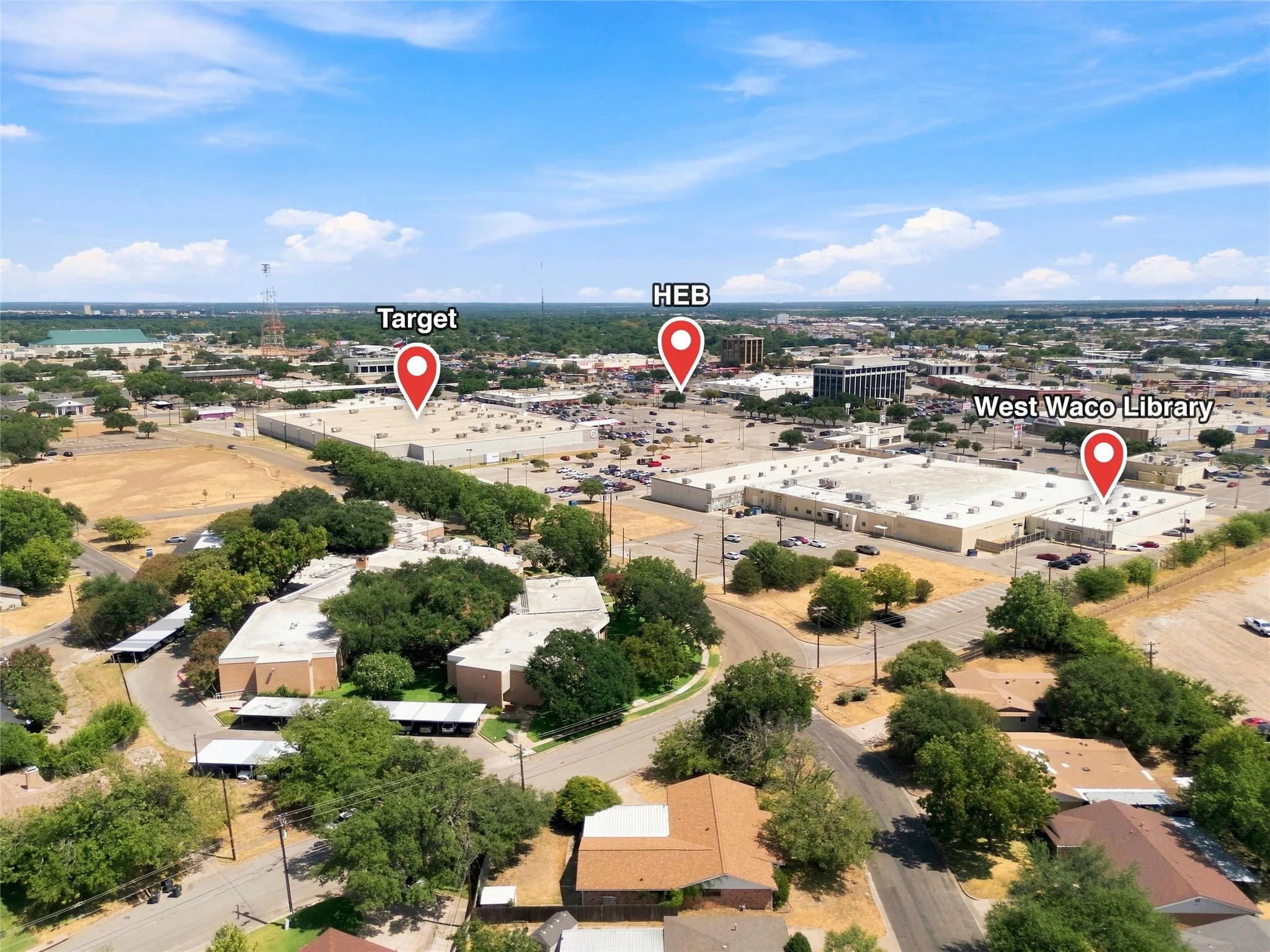 Single Family Residence For Sale in Mc Lennan County , 5601 Caldwell Drive, Waco, Texas 76710, 5 Bedroom, 2 Bathroom, Garage spaces, 2,420 Sqft, built in 1965, mls#21381868, Real Estate Agent in Waco, Homes For Sale in Mc Lennan county, Homes For Sale in Waco, Realtor in Waco Texas, Real Estate Brokerage Independent Realty Texas, Luminita Cordes Realtor