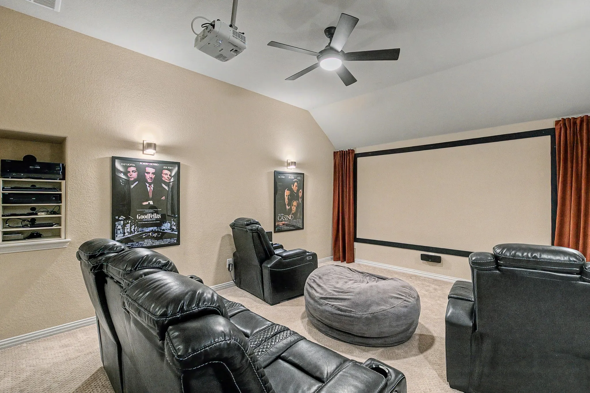 Single Family Residence For Sale in Collin County , 9939 Amberwoods Lane, Frisco, Texas 75035, 4 Bedroom, 5 Bathroom, 3 Garage spaces, 3,800 Sqft, built in 2014, mls#21383693, Real Estate Agent in Frisco, Homes For Sale in Collin county, Homes For Sale in Frisco, Realtor in Frisco Texas, Real Estate Brokerage Independent Realty Texas, Luminita Cordes Realtor