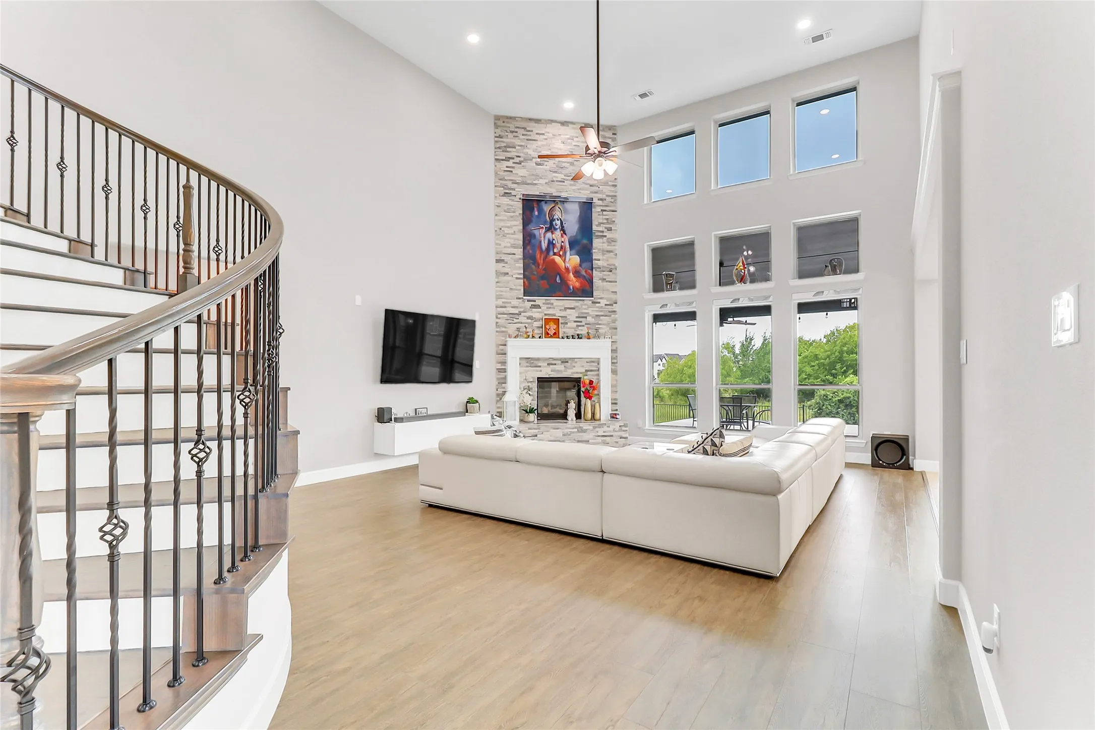 Single Family Residence For Sale in Collin County , 3425 Cotton Mill Road, Celina, Texas 75009, 5 Bedroom, 4 Bathroom, 2 Garage spaces, 4,032 Sqft, built in 2022, mls#21383911, Real Estate Agent in Celina, Homes For Sale in Collin county, Homes For Sale in Celina, Realtor in Celina Texas, Real Estate Brokerage Independent Realty Texas, Luminita Cordes Realtor