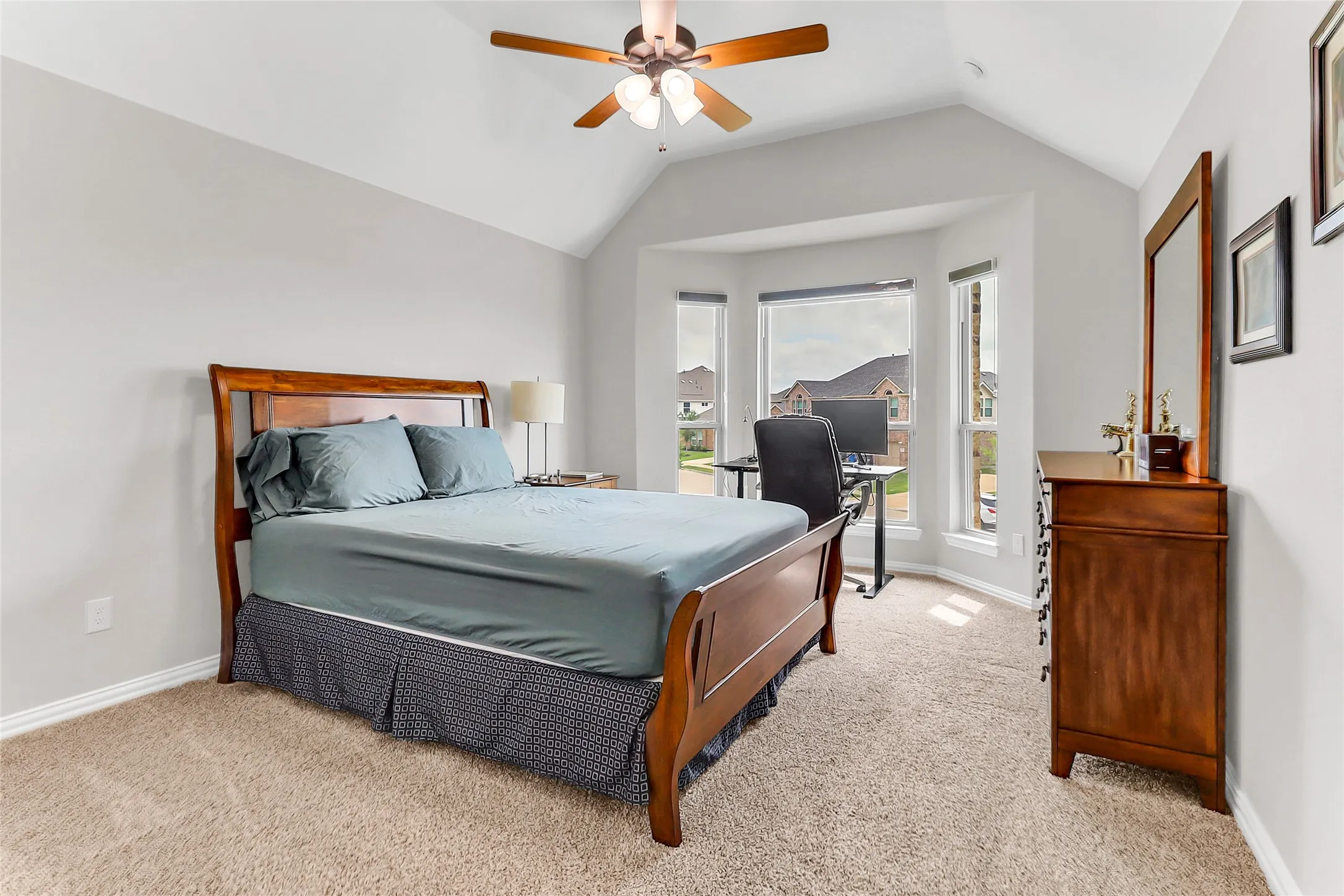 Single Family Residence For Sale in Collin County , 3425 Cotton Mill Road, Celina, Texas 75009, 5 Bedroom, 4 Bathroom, 2 Garage spaces, 4,032 Sqft, built in 2022, mls#21383911, Real Estate Agent in Celina, Homes For Sale in Collin county, Homes For Sale in Celina, Realtor in Celina Texas, Real Estate Brokerage Independent Realty Texas, Luminita Cordes Realtor
