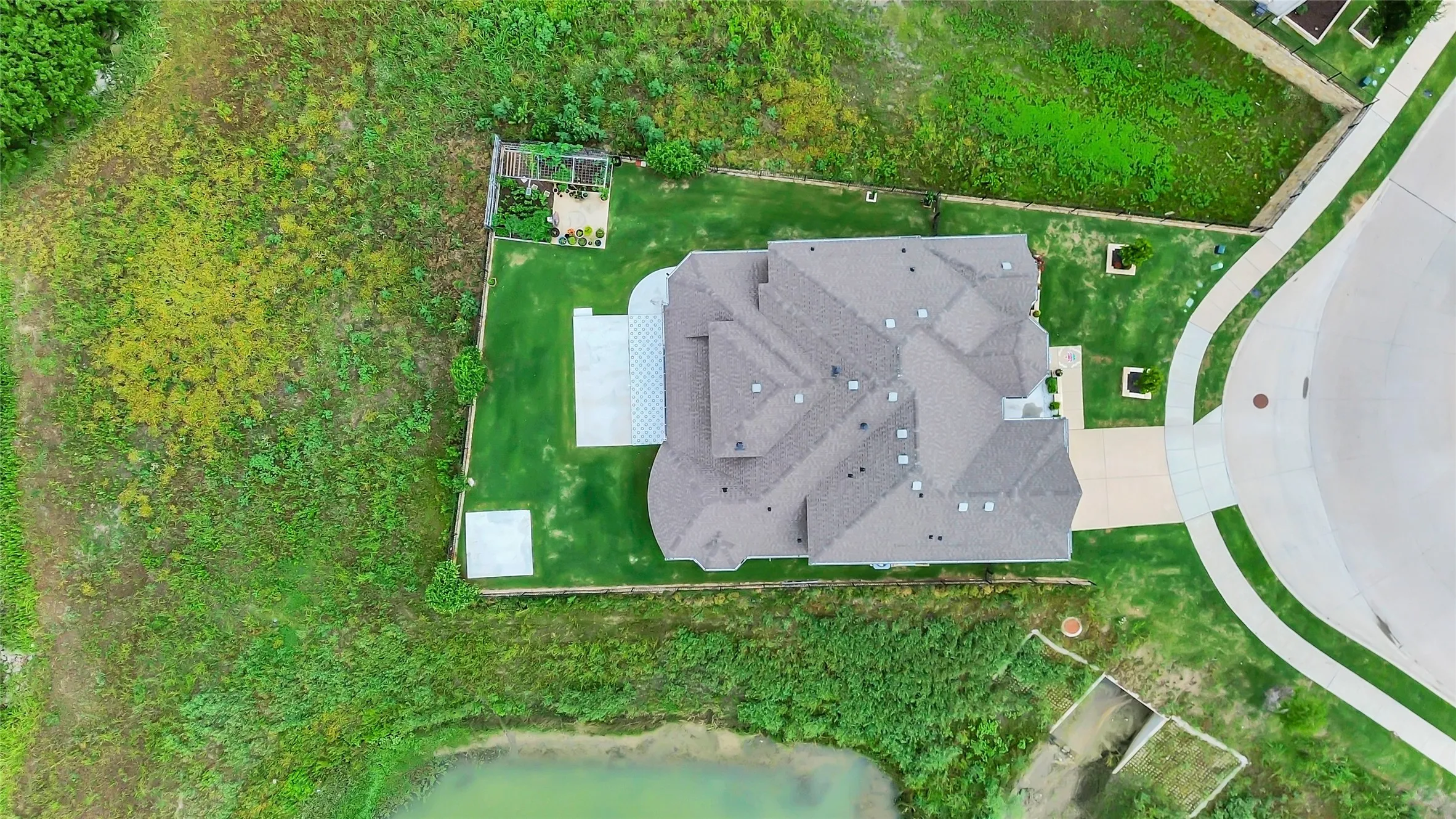 Single Family Residence For Sale in Collin County , 3425 Cotton Mill Road, Celina, Texas 75009, 5 Bedroom, 4 Bathroom, 2 Garage spaces, 4,032 Sqft, built in 2022, mls#21383911, Real Estate Agent in Celina, Homes For Sale in Collin county, Homes For Sale in Celina, Realtor in Celina Texas, Real Estate Brokerage Independent Realty Texas, Luminita Cordes Realtor