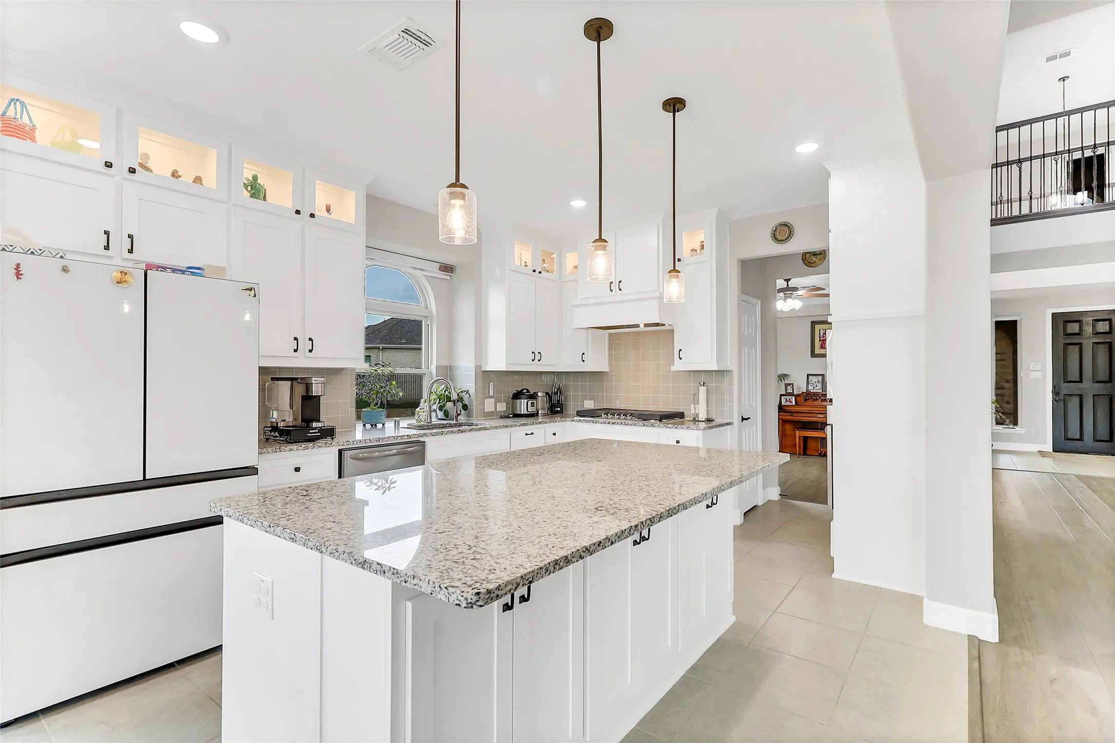 Single Family Residence For Sale in Collin County , 3425 Cotton Mill Road, Celina, Texas 75009, 5 Bedroom, 4 Bathroom, 2 Garage spaces, 4,032 Sqft, built in 2022, mls#21383911, Real Estate Agent in Celina, Homes For Sale in Collin county, Homes For Sale in Celina, Realtor in Celina Texas, Real Estate Brokerage Independent Realty Texas, Luminita Cordes Realtor