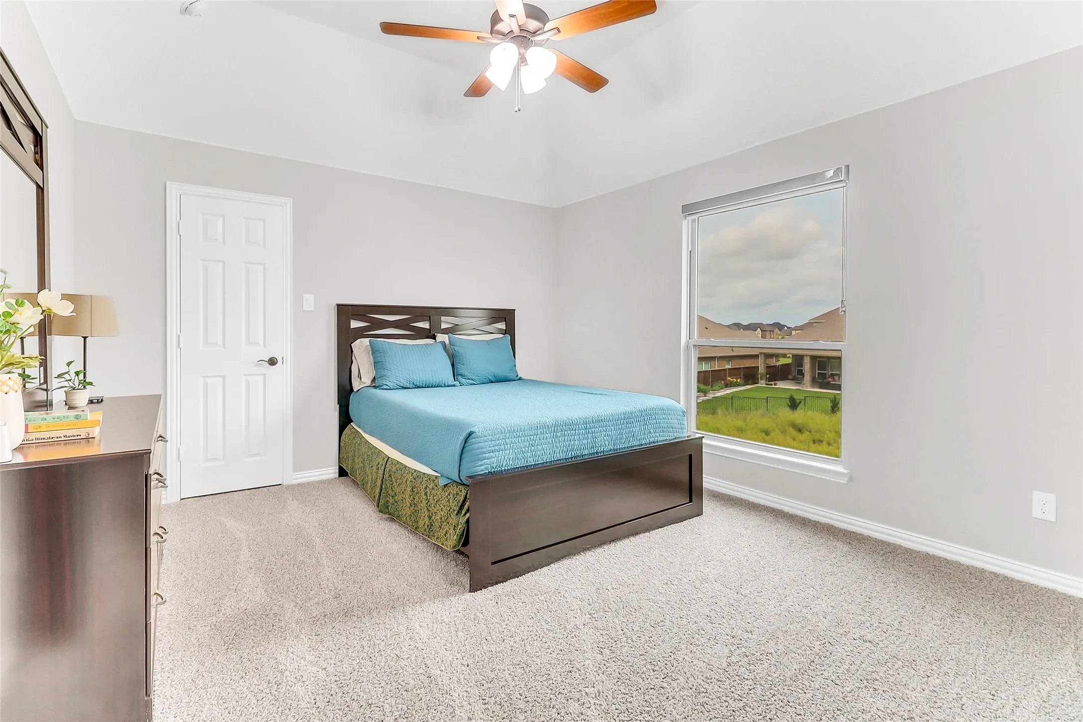 Single Family Residence For Sale in Collin County , 3425 Cotton Mill Road, Celina, Texas 75009, 5 Bedroom, 4 Bathroom, 2 Garage spaces, 4,032 Sqft, built in 2022, mls#21383911, Real Estate Agent in Celina, Homes For Sale in Collin county, Homes For Sale in Celina, Realtor in Celina Texas, Real Estate Brokerage Independent Realty Texas, Luminita Cordes Realtor