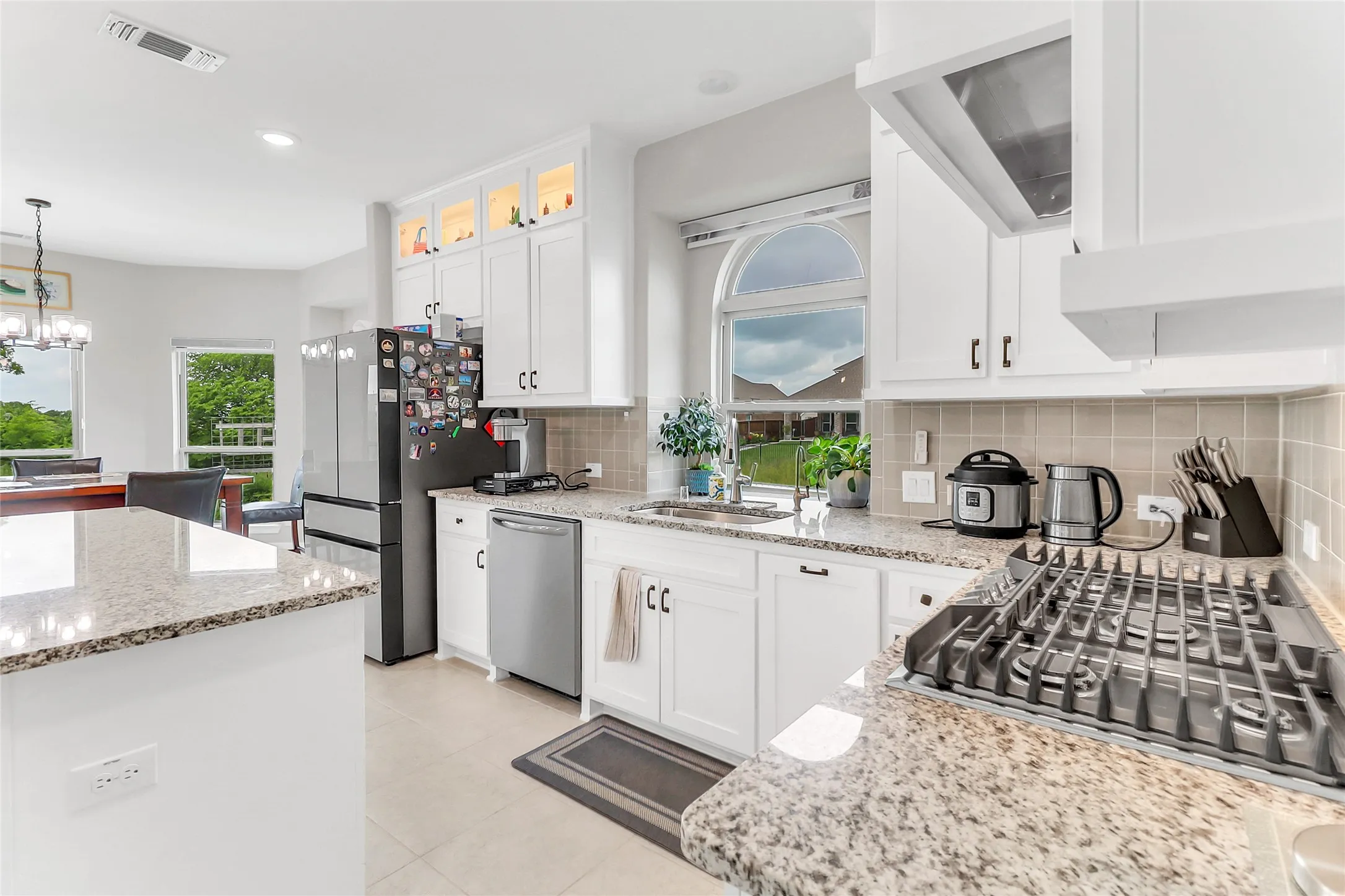 Single Family Residence For Sale in Collin County , 3425 Cotton Mill Road, Celina, Texas 75009, 5 Bedroom, 4 Bathroom, 2 Garage spaces, 4,032 Sqft, built in 2022, mls#21383911, Real Estate Agent in Celina, Homes For Sale in Collin county, Homes For Sale in Celina, Realtor in Celina Texas, Real Estate Brokerage Independent Realty Texas, Luminita Cordes Realtor