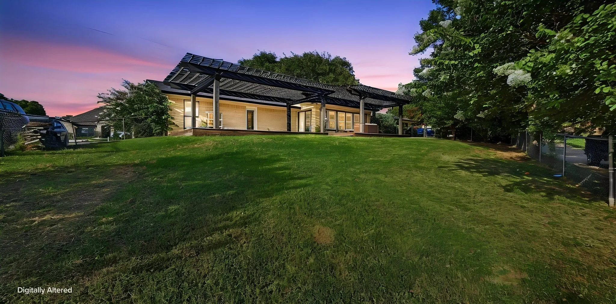 Single Family Residence For Sale in Hood County , 9012 Bontura Road, Granbury, Texas 76049, 3 Bedroom, 3 Bathroom, 2 Garage spaces, 2,383 Sqft, built in 1980, mls#21383916, Real Estate Agent in Granbury, Homes For Sale in Hood county, Homes For Sale in Granbury, Realtor in Granbury Texas, Real Estate Brokerage Independent Realty Texas, Luminita Cordes Realtor