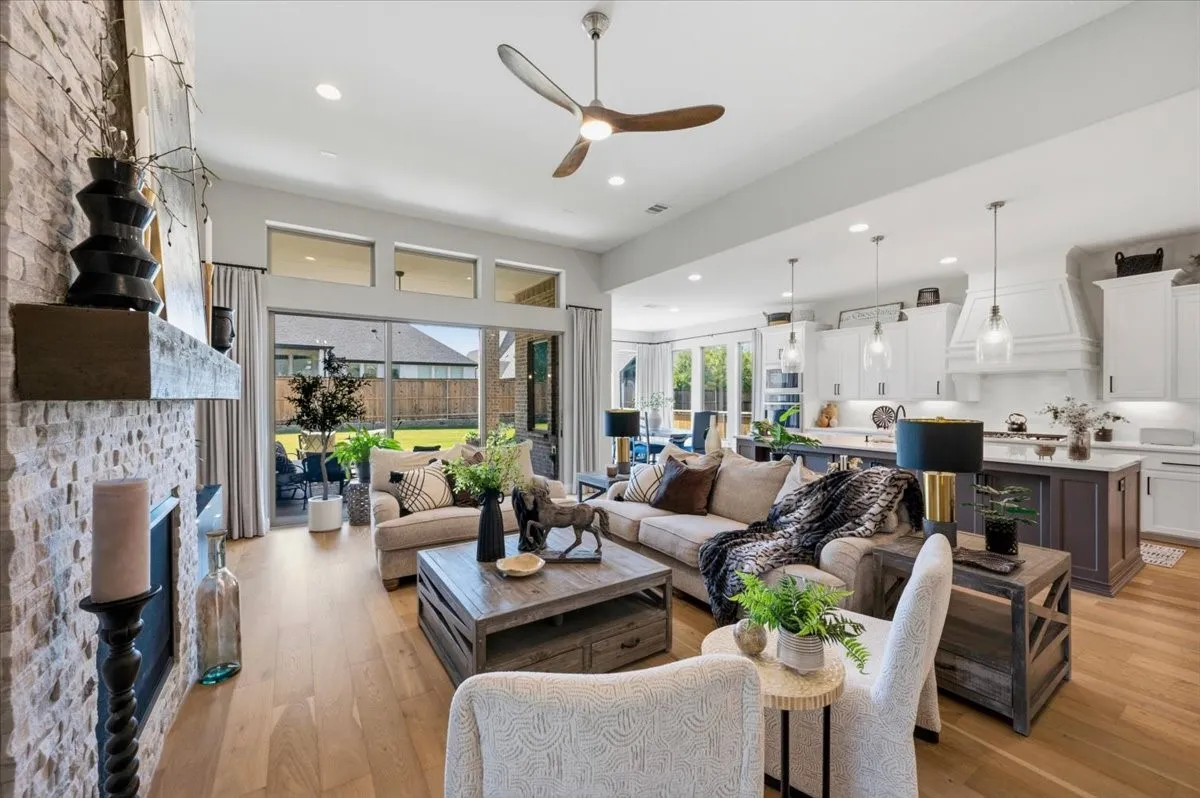 Single Family Residence For Sale in Collin County , 2770 Meadowbrook Boulevard, Prosper, Texas 75078, 4 Bedroom, 4 Bathroom, 3 Garage spaces, 2,993 Sqft, built in 2020, mls#21370515, Real Estate Agent in Prosper, Homes For Sale in Collin county, Homes For Sale in Prosper, Realtor in Prosper Texas, Real Estate Brokerage Independent Realty Texas, Luminita Cordes Realtor