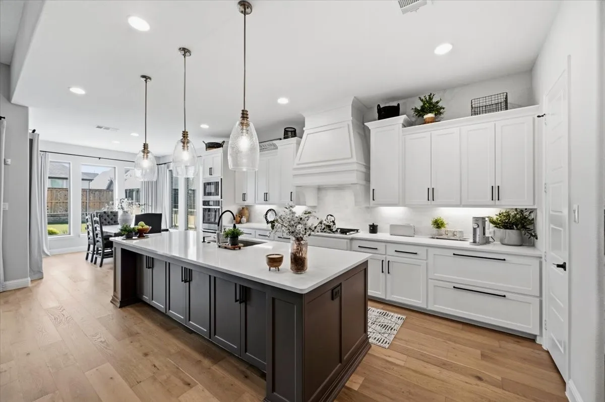 Single Family Residence For Sale in Collin County , 2770 Meadowbrook Boulevard, Prosper, Texas 75078, 4 Bedroom, 4 Bathroom, 3 Garage spaces, 2,993 Sqft, built in 2020, mls#21370515, Real Estate Agent in Prosper, Homes For Sale in Collin county, Homes For Sale in Prosper, Realtor in Prosper Texas, Real Estate Brokerage Independent Realty Texas, Luminita Cordes Realtor