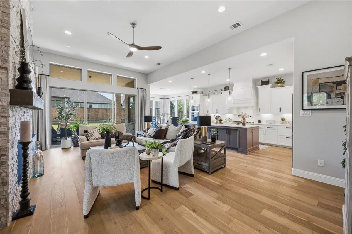 Single Family Residence For Sale in Collin County , 2770 Meadowbrook Boulevard, Prosper, Texas 75078, 4 Bedroom, 4 Bathroom, 3 Garage spaces, 2,993 Sqft, built in 2020, mls#21370515, Real Estate Agent in Prosper, Homes For Sale in Collin county, Homes For Sale in Prosper, Realtor in Prosper Texas, Real Estate Brokerage Independent Realty Texas, Luminita Cordes Realtor
