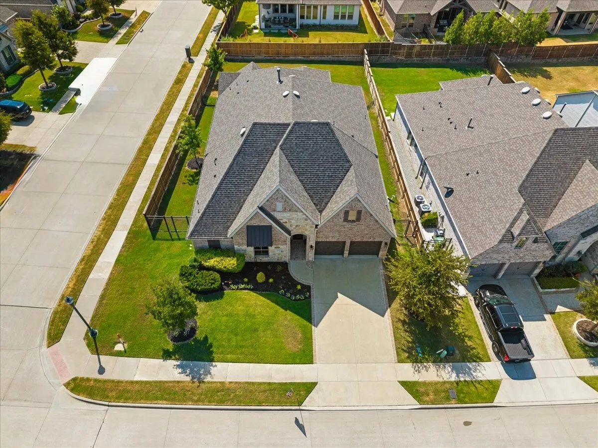 Single Family Residence For Sale in Collin County , 2770 Meadowbrook Boulevard, Prosper, Texas 75078, 4 Bedroom, 4 Bathroom, 3 Garage spaces, 2,993 Sqft, built in 2020, mls#21370515, Real Estate Agent in Prosper, Homes For Sale in Collin county, Homes For Sale in Prosper, Realtor in Prosper Texas, Real Estate Brokerage Independent Realty Texas, Luminita Cordes Realtor