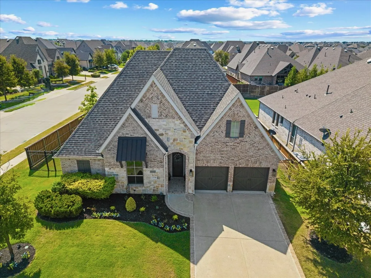 Single Family Residence For Sale in Collin County , 2770 Meadowbrook Boulevard, Prosper, Texas 75078, 4 Bedroom, 4 Bathroom, 3 Garage spaces, 2,993 Sqft, built in 2020, mls#21370515, Real Estate Agent in Prosper, Homes For Sale in Collin county, Homes For Sale in Prosper, Realtor in Prosper Texas, Real Estate Brokerage Independent Realty Texas, Luminita Cordes Realtor
