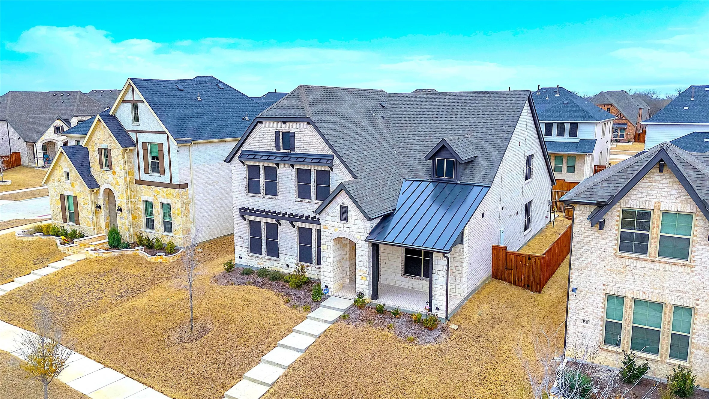 Single Family Residence For Sale in Collin County , 11539 Fryer Lane, Frisco, Texas 75035, 5 Bedroom, 5 Bathroom, 2 Garage spaces, 3,299 Sqft, built in 2023, mls#21383897, Real Estate Agent in Frisco, Homes For Sale in Collin county, Homes For Sale in Frisco, Realtor in Frisco Texas, Real Estate Brokerage Independent Realty Texas, Luminita Cordes Realtor