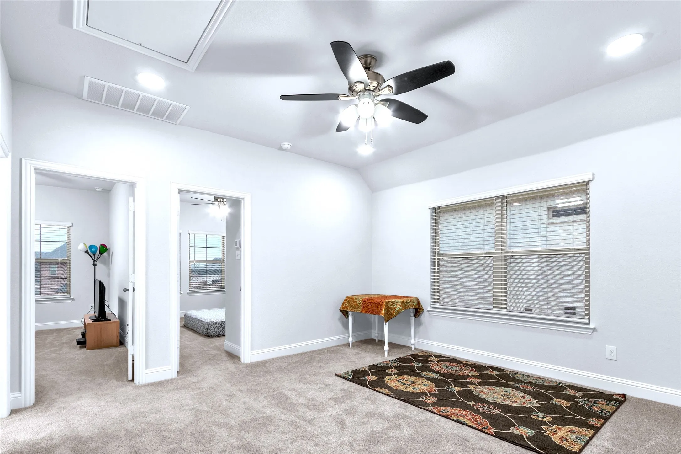 Single Family Residence For Sale in Collin County , 11539 Fryer Lane, Frisco, Texas 75035, 5 Bedroom, 5 Bathroom, 2 Garage spaces, 3,299 Sqft, built in 2023, mls#21383897, Real Estate Agent in Frisco, Homes For Sale in Collin county, Homes For Sale in Frisco, Realtor in Frisco Texas, Real Estate Brokerage Independent Realty Texas, Luminita Cordes Realtor
