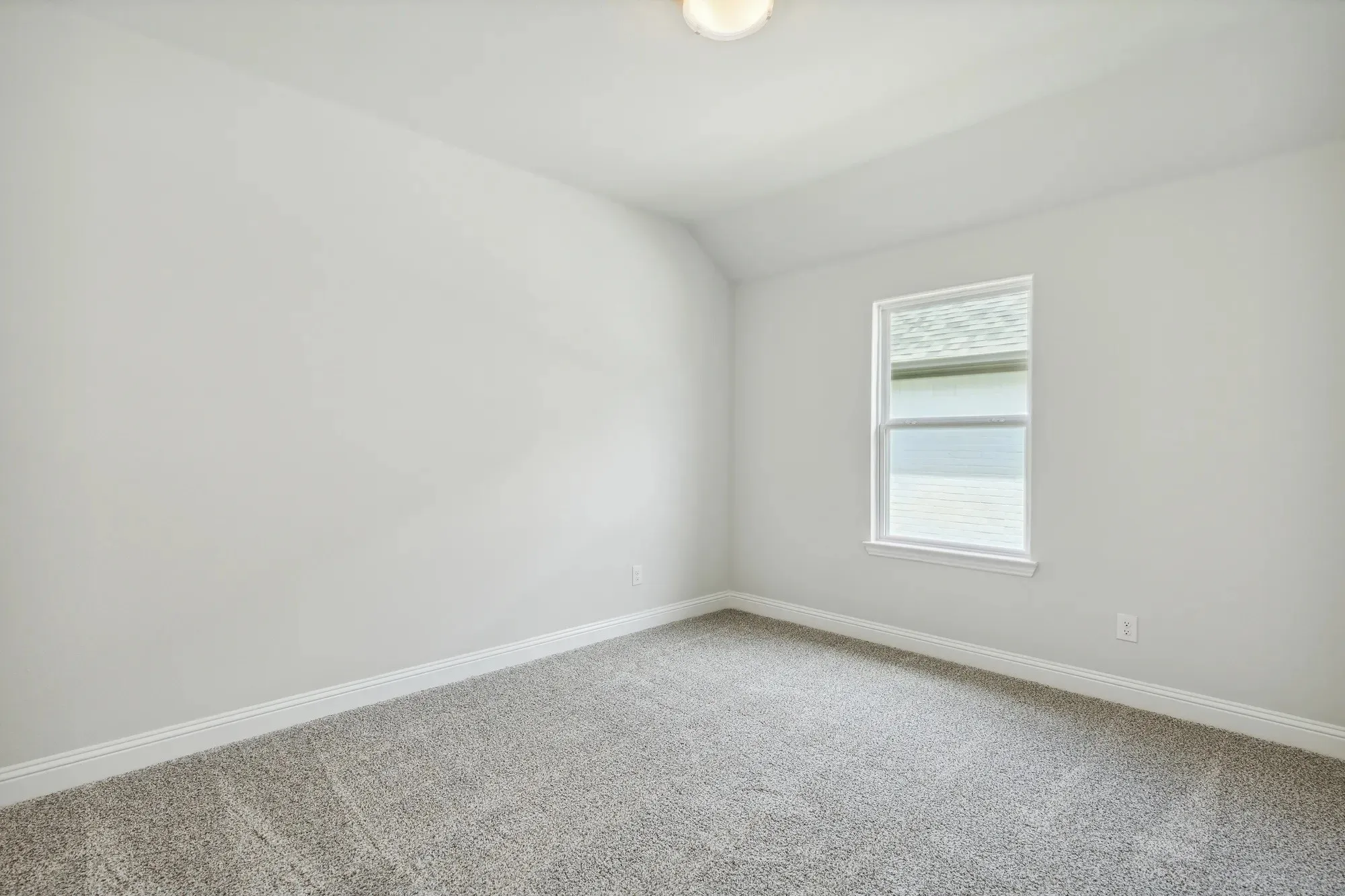 Single Family Residence For Rent in Collin County , 708 Lido Lane, Anna, Texas 75409, 4 Bedroom, 2 Bathroom, 2 Garage spaces, 2,116 Sqft, built in 2024, mls#21383937, Real Estate Agent in Anna, Homes For Rent in Collin county, Homes For Rent in Anna, Realtor in Anna Texas, Real Estate Brokerage Independent Realty Texas, Luminita Cordes Realtor