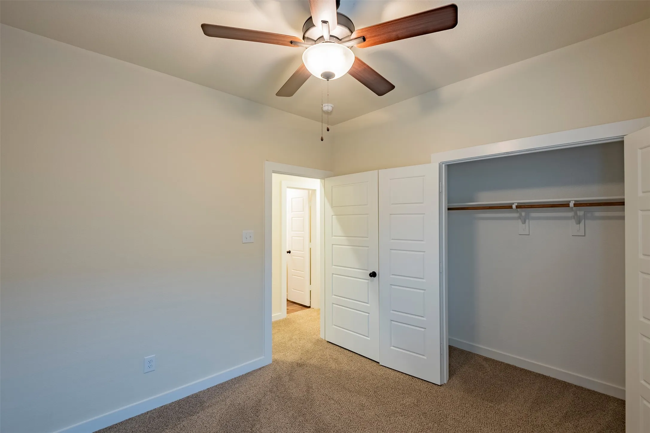 Duplex For Rent in Ellis County , 721 Blackland Drive, Venus, Texas 76084, 3 Bedroom, 2 Bathroom, 2 Garage spaces, 1,301 Sqft, built in 2023, mls#21383939, Real Estate Agent in Venus, Homes For Rent in Ellis county, Homes For Rent in Venus, Realtor in Venus Texas, Real Estate Brokerage Independent Realty Texas, Luminita Cordes Realtor