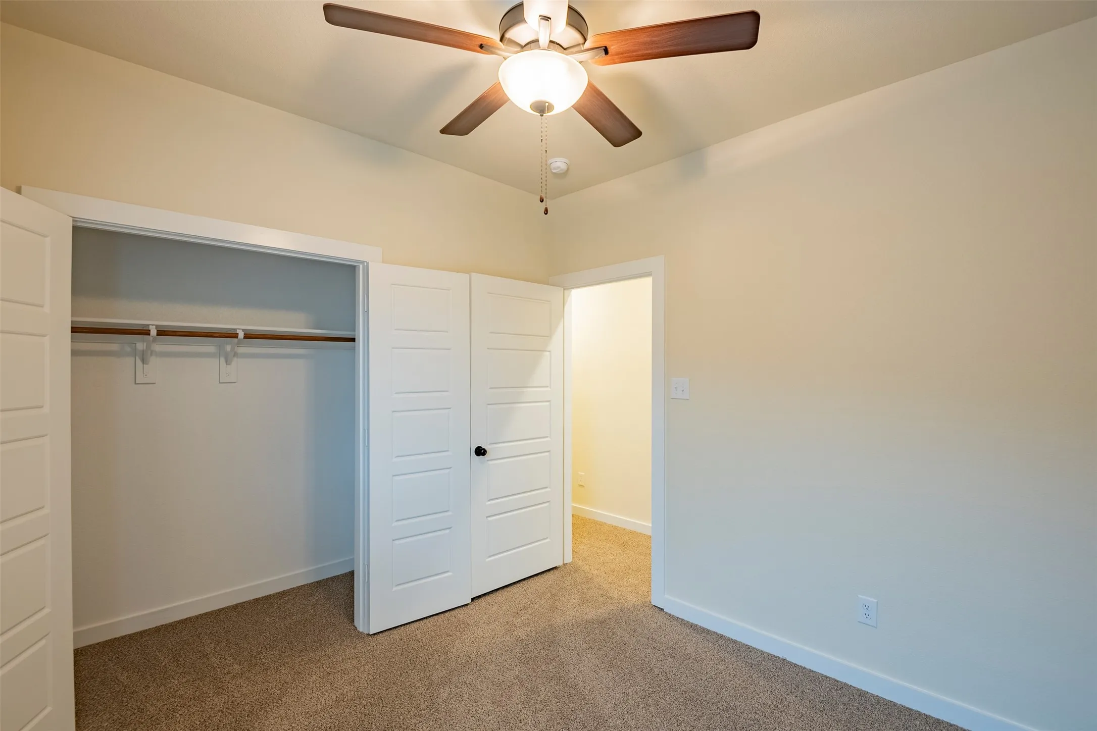 Duplex For Rent in Ellis County , 721 Blackland Drive, Venus, Texas 76084, 3 Bedroom, 2 Bathroom, 2 Garage spaces, 1,301 Sqft, built in 2023, mls#21383939, Real Estate Agent in Venus, Homes For Rent in Ellis county, Homes For Rent in Venus, Realtor in Venus Texas, Real Estate Brokerage Independent Realty Texas, Luminita Cordes Realtor