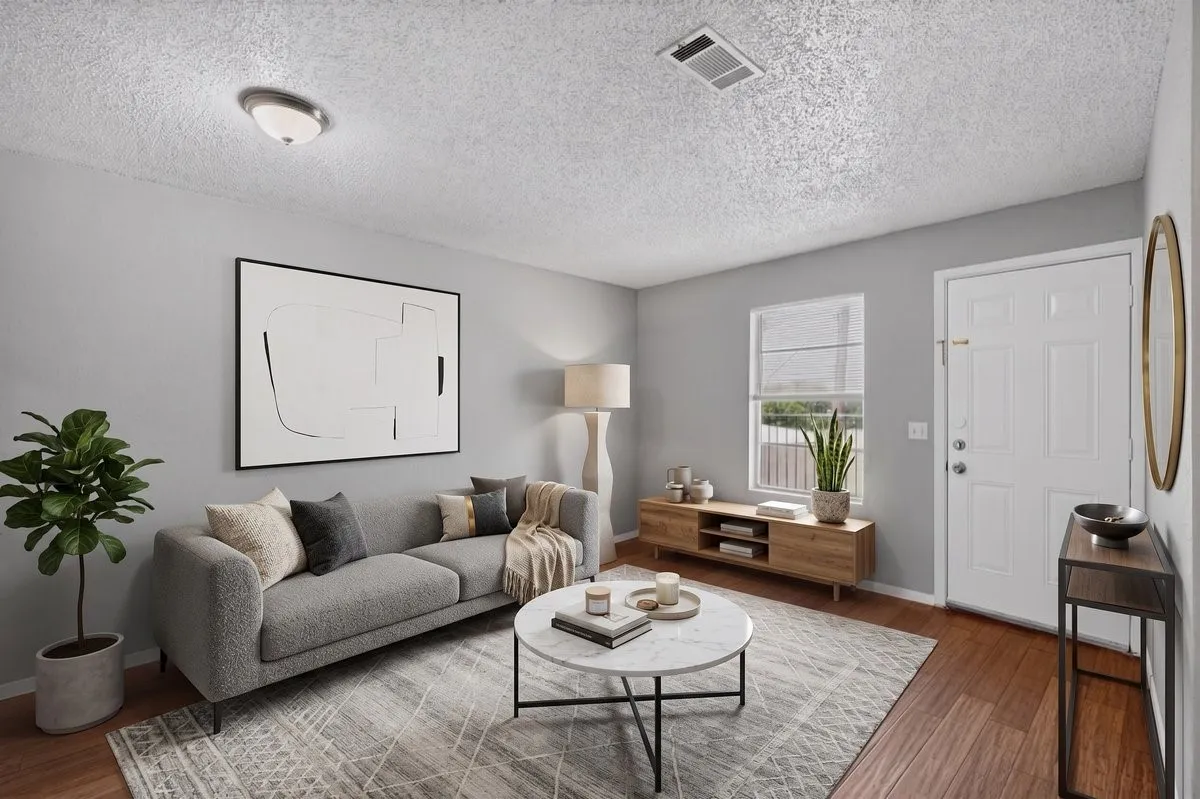 Apartment For Rent in Collin County , 400 Raymond Street 23, Farmersville, Texas 75442, 2 Bedroom, 1 Bathroom, Garage spaces, 650 Sqft, built in 1987, mls#21383942, Real Estate Agent in Farmersville, Homes For Rent in Collin county, Homes For Rent in Farmersville, Realtor in Farmersville Texas, Real Estate Brokerage Independent Realty Texas, Luminita Cordes Realtor