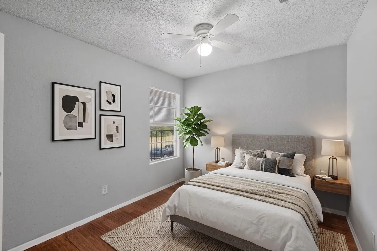 Apartment For Rent in Collin County , 400 Raymond Street 23, Farmersville, Texas 75442, 2 Bedroom, 1 Bathroom, Garage spaces, 650 Sqft, built in 1987, mls#21383942, Real Estate Agent in Farmersville, Homes For Rent in Collin county, Homes For Rent in Farmersville, Realtor in Farmersville Texas, Real Estate Brokerage Independent Realty Texas, Luminita Cordes Realtor
