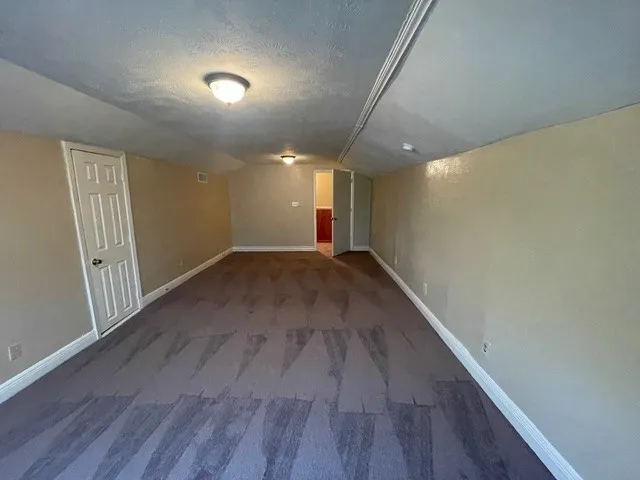 Single Family Residence For Rent in Rockwall County , 9401 Grant Drive, Rowlett, Texas 75088, 3 Bedroom, 2 Bathroom, 2 Garage spaces, 2,311 Sqft, built in 1985, mls#21383944, Real Estate Agent in Rowlett, Homes For Rent in Rockwall county, Homes For Rent in Rowlett, Realtor in Rowlett Texas, Real Estate Brokerage Independent Realty Texas, Luminita Cordes Realtor