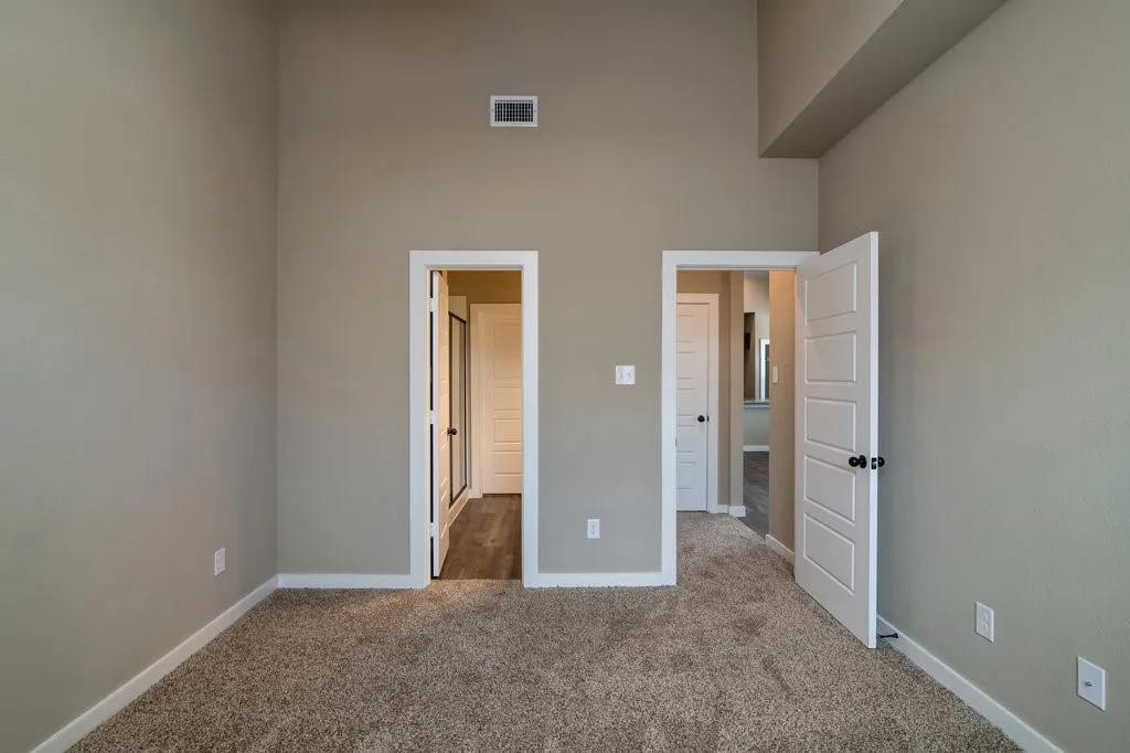 Apartment For Rent in Ellis County , 615 Harvest Moon Drive, Venus, Texas 76084, 2 Bedroom, 2 Bathroom, 1 Garage spaces, 1,274 Sqft, built in 2022, mls#21383946, Real Estate Agent in Venus, Homes For Rent in Ellis county, Homes For Rent in Venus, Realtor in Venus Texas, Real Estate Brokerage Independent Realty Texas, Luminita Cordes Realtor