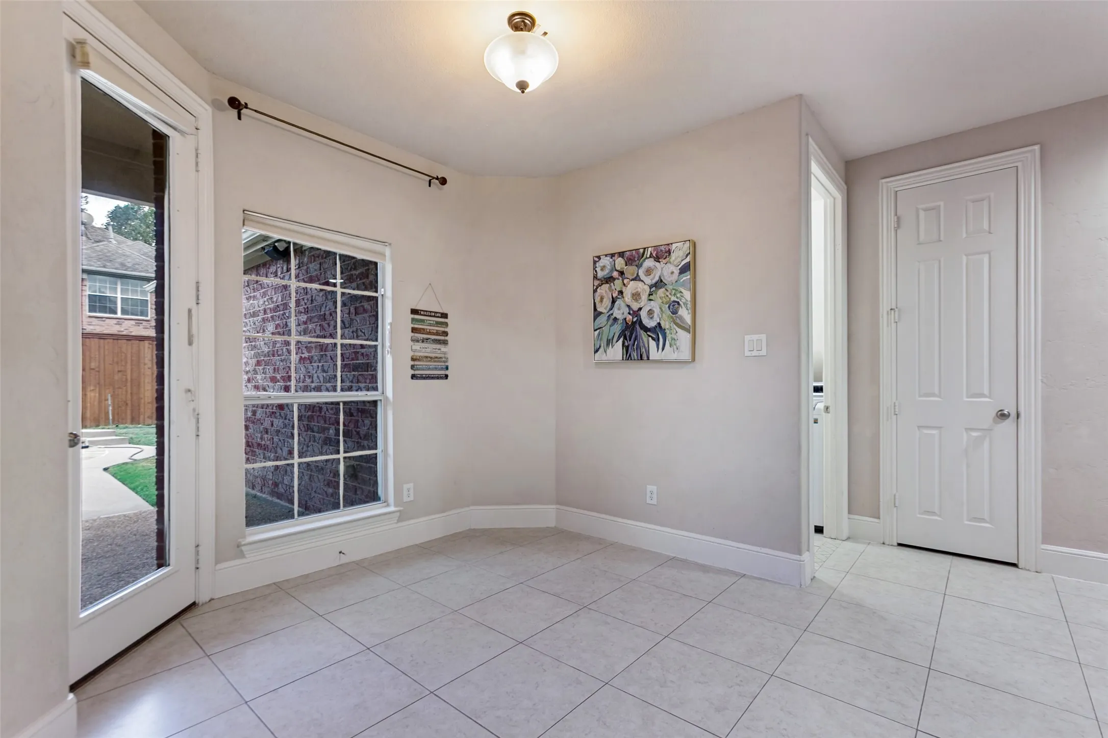 Single Family Residence For Sale in Collin County , 508 Wentworth Lane, Murphy, Texas 75094, 5 Bedroom, 4 Bathroom, 2 Garage spaces, 4,861 Sqft, built in 2006, mls#21383949, Real Estate Agent in Murphy, Homes For Sale in Collin county, Homes For Sale in Murphy, Realtor in Murphy Texas, Real Estate Brokerage Independent Realty Texas, Luminita Cordes Realtor