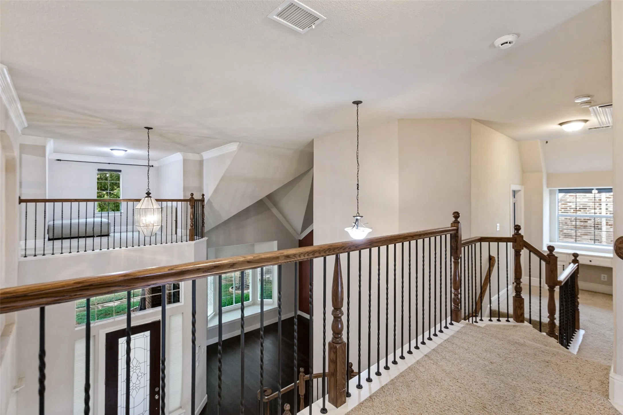 Single Family Residence For Sale in Collin County , 508 Wentworth Lane, Murphy, Texas 75094, 5 Bedroom, 4 Bathroom, 2 Garage spaces, 4,861 Sqft, built in 2006, mls#21383949, Real Estate Agent in Murphy, Homes For Sale in Collin county, Homes For Sale in Murphy, Realtor in Murphy Texas, Real Estate Brokerage Independent Realty Texas, Luminita Cordes Realtor