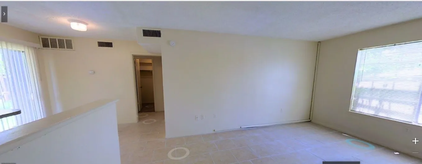 Apartment For Rent in Taylor County , 2400 Buffalo Gap Road 217, Abilene, Texas 79605, 1 Bedroom, 1 Bathroom, Garage spaces, 700 Sqft, built in 1973, mls#21383950, Real Estate Agent in Abilene, Homes For Rent in Taylor county, Homes For Rent in Abilene, Realtor in Abilene Texas, Real Estate Brokerage Independent Realty Texas, Luminita Cordes Realtor