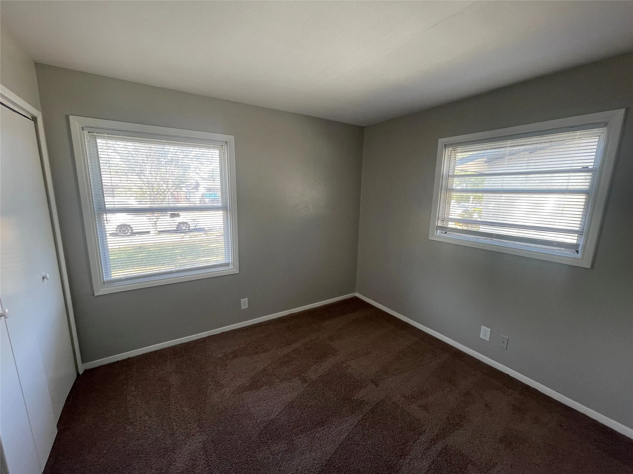 Single Family Residence For Sale in Dallas County , 3602 Norma Drive, Garland, Texas 75042, 3 Bedroom, 2 Bathroom, 1 Garage spaces, 1,200 Sqft, built in 1960, mls#21383952, Real Estate Agent in Garland, Homes For Sale in Dallas county, Homes For Sale in Garland, Realtor in Garland Texas, Real Estate Brokerage Independent Realty Texas, Luminita Cordes Realtor