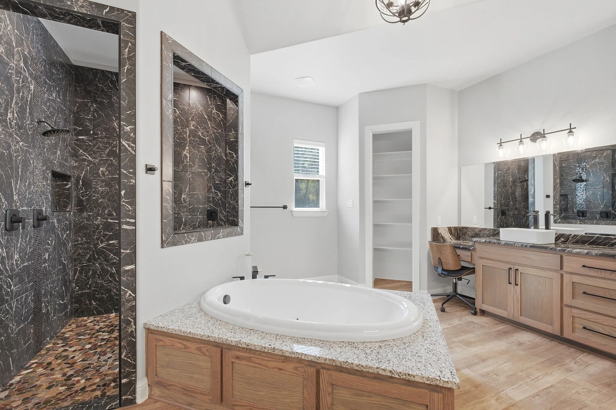 Single Family Residence For Sale in Hunt County , 6707 Anchor Point, Quinlan, Texas 75474, 4 Bedroom, 4 Bathroom, 2 Garage spaces, 3,730 Sqft, built in 2022, mls#21382701, Real Estate Agent in Quinlan, Homes For Sale in Hunt county, Homes For Sale in Quinlan, Realtor in Quinlan Texas, Real Estate Brokerage Independent Realty Texas, Luminita Cordes Realtor