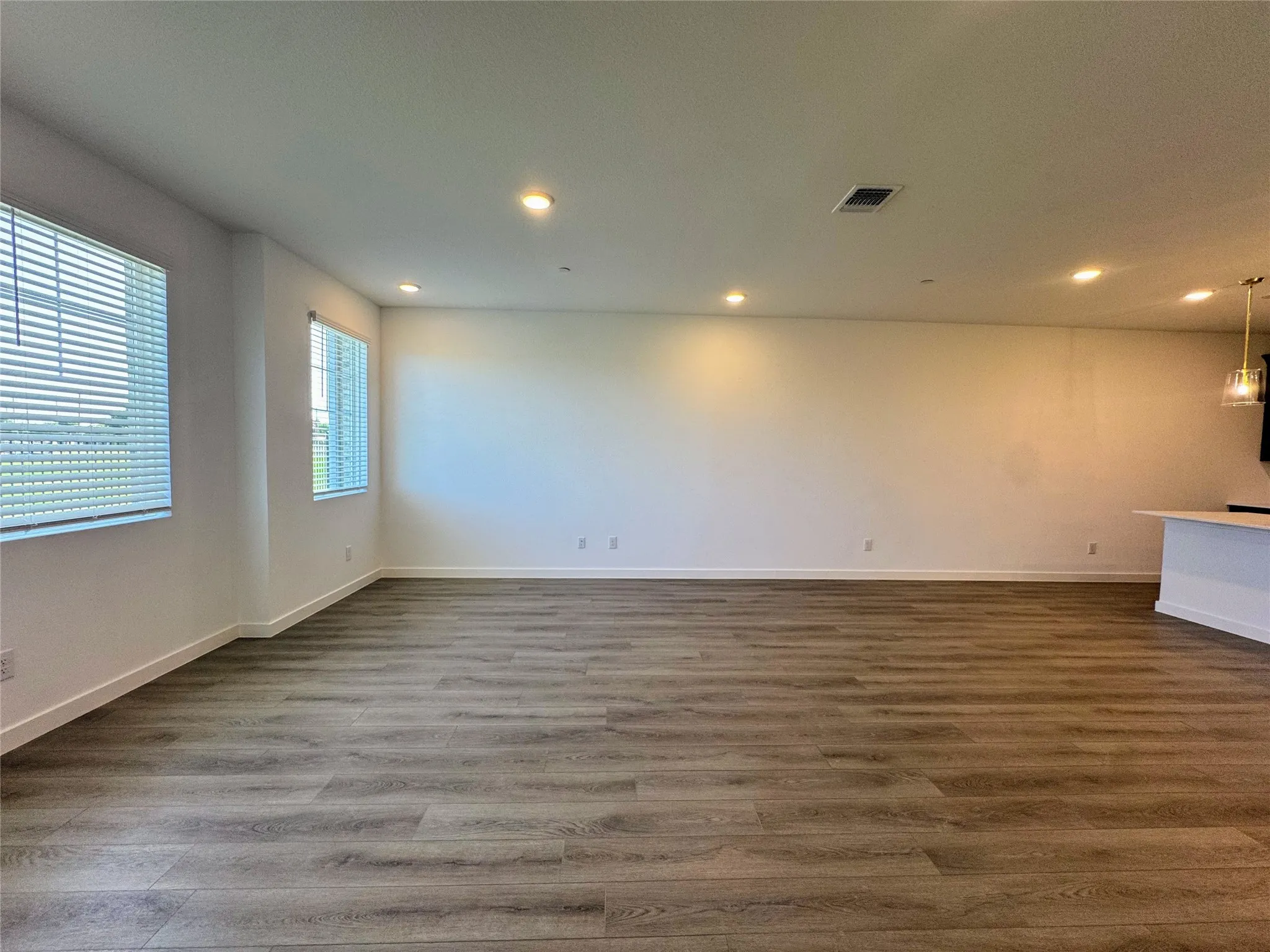 Townhouse For Rent in Tarrant County , 5720 Lakeview Drive, Watauga, Texas 76148, 3 Bedroom, 3 Bathroom, 2 Garage spaces, 1,869 Sqft, built in 2026, mls#21383960, Real Estate Agent in Watauga, Homes For Rent in Tarrant county, Homes For Rent in Watauga, Realtor in Watauga Texas, Real Estate Brokerage Independent Realty Texas, Luminita Cordes Realtor