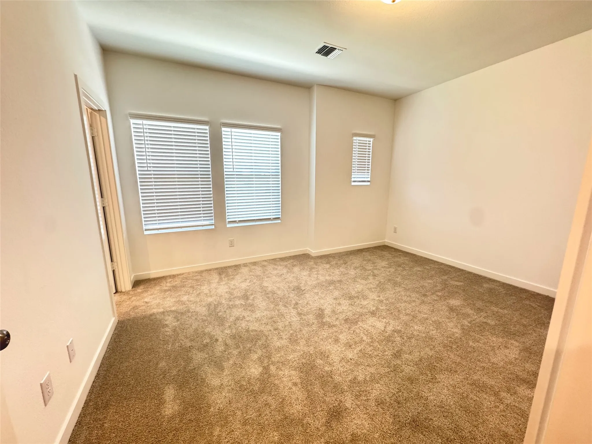 Townhouse For Rent in Tarrant County , 5720 Lakeview Drive, Watauga, Texas 76148, 3 Bedroom, 3 Bathroom, 2 Garage spaces, 1,869 Sqft, built in 2026, mls#21383960, Real Estate Agent in Watauga, Homes For Rent in Tarrant county, Homes For Rent in Watauga, Realtor in Watauga Texas, Real Estate Brokerage Independent Realty Texas, Luminita Cordes Realtor