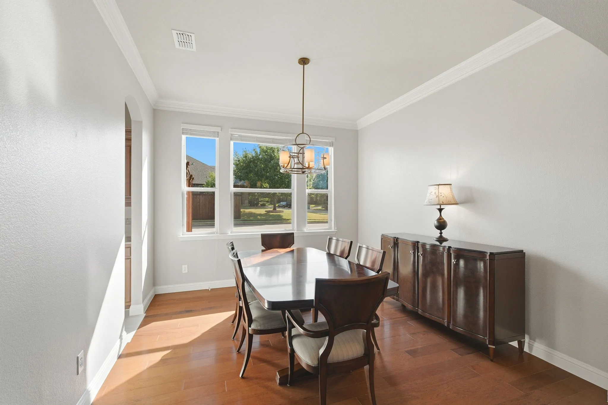 Single Family Residence For Sale in Collin County , 613 Maize Road, Murphy, Texas 75094, 5 Bedroom, 4 Bathroom, 3 Garage spaces, 3,776 Sqft, built in 2007, mls#21382681, Real Estate Agent in Murphy, Homes For Sale in Collin county, Homes For Sale in Murphy, Realtor in Murphy Texas, Real Estate Brokerage Independent Realty Texas, Luminita Cordes Realtor