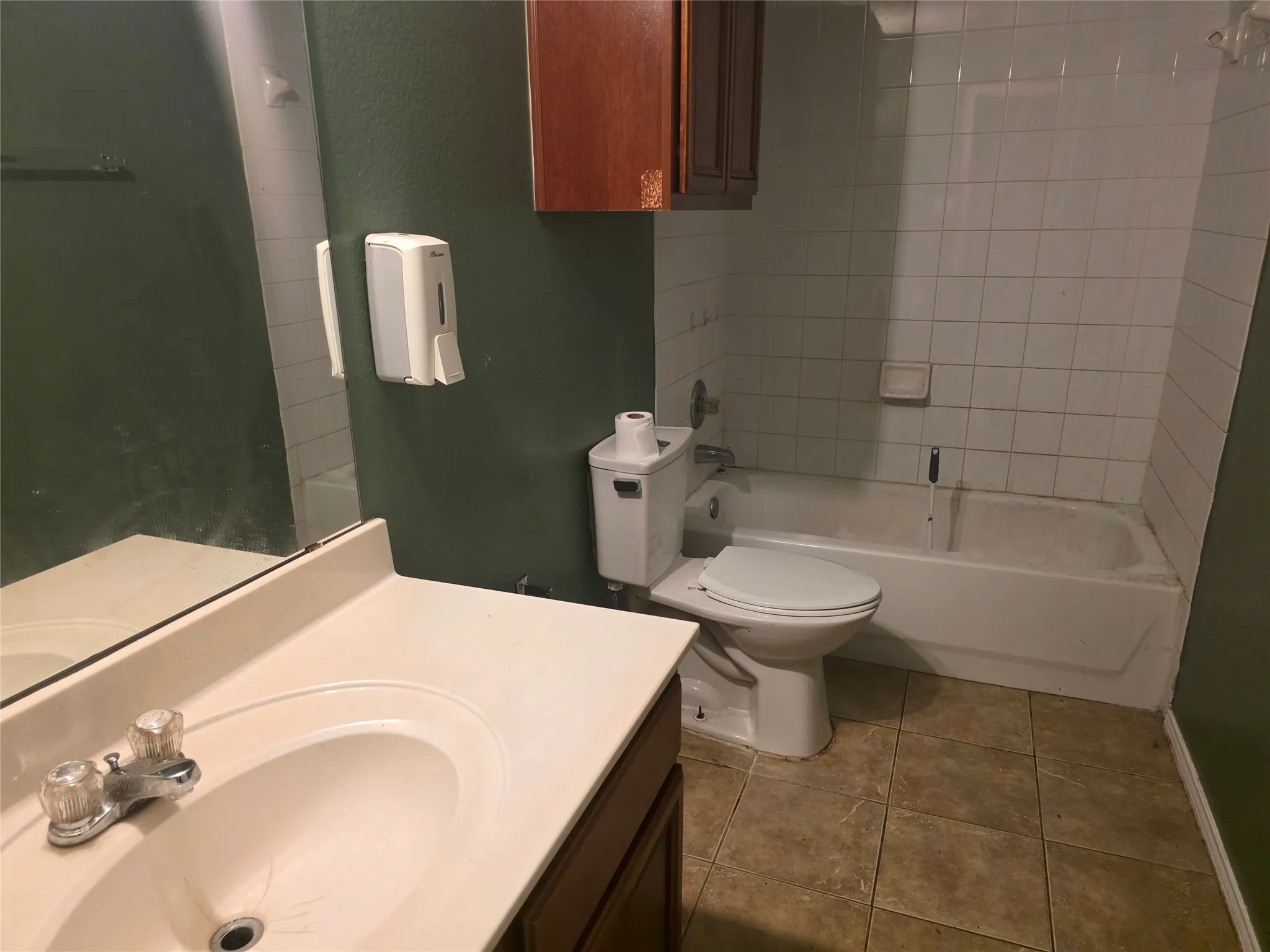 Single Family Residence For Rent in Tarrant County , 3315 Desert Sage, Grand Prairie, Texas 75052, 4 Bedroom, 2 Bathroom, 2 Garage spaces, 2,220 Sqft, built in 2003, mls#21383962, Real Estate Agent in Grand Prairie, Homes For Rent in Tarrant county, Homes For Rent in Grand Prairie, Realtor in Grand Prairie Texas, Real Estate Brokerage Independent Realty Texas, Luminita Cordes Realtor