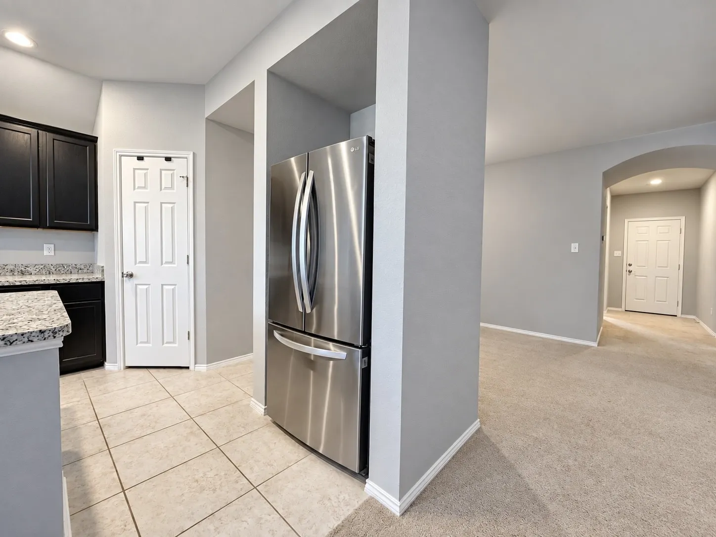 Single Family Residence For Sale in Kaufman County , 1131 Grimes Drive, Forney, Texas 75126, 4 Bedroom, 2 Bathroom, 2 Garage spaces, 2,200 Sqft, built in 2019, mls#21383934, Real Estate Agent in Forney, Homes For Sale in Kaufman county, Homes For Sale in Forney, Realtor in Forney Texas, Real Estate Brokerage Independent Realty Texas, Luminita Cordes Realtor
