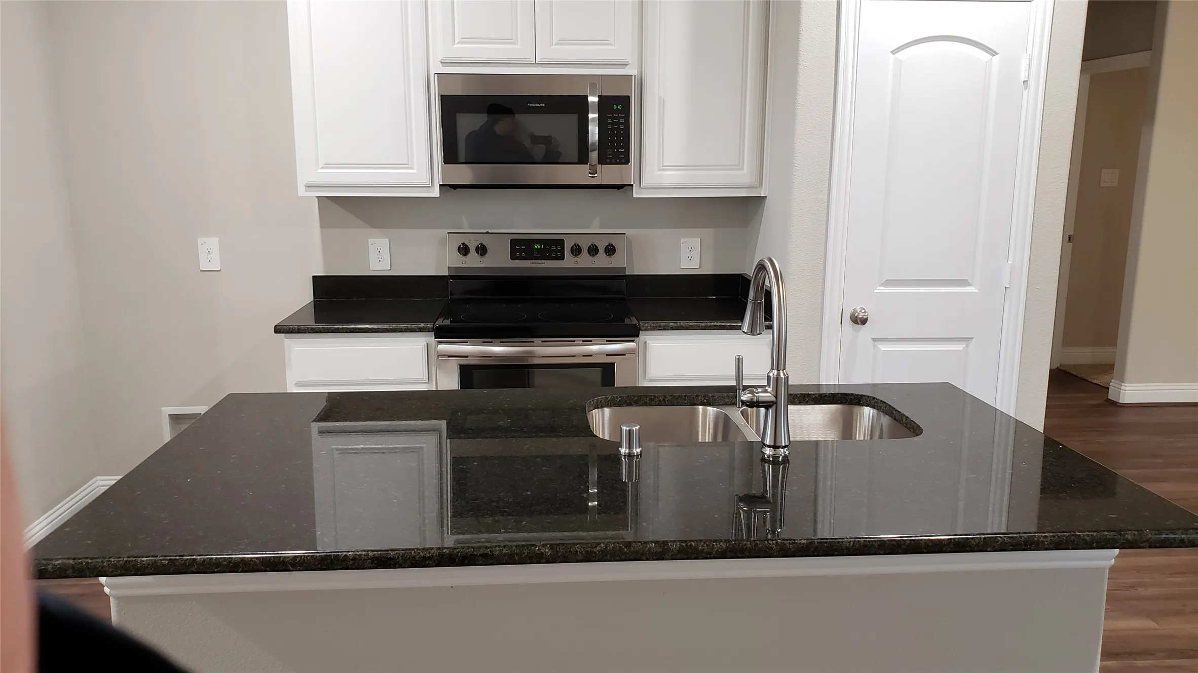 Single Family Residence For Rent in Hunt County , 1412 Brindle Drive, Greenville, Texas 75402, 4 Bedroom, 2 Bathroom, 2 Garage spaces, 1,473 Sqft, built in 2022, mls#21383967, Real Estate Agent in Greenville, Homes For Rent in Hunt county, Homes For Rent in Greenville, Realtor in Greenville Texas, Real Estate Brokerage Independent Realty Texas, Luminita Cordes Realtor