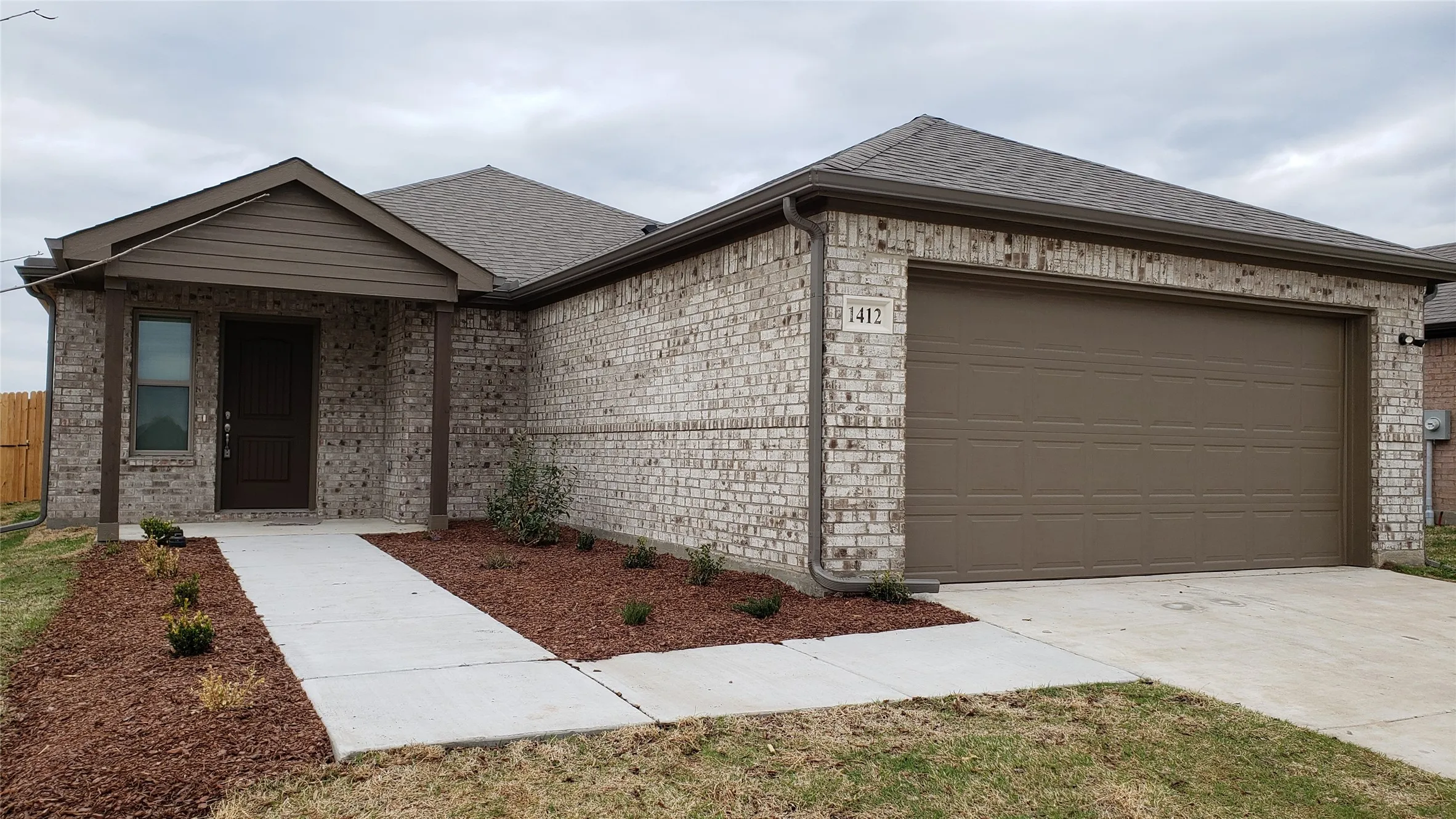 Single Family Residence For Rent in Hunt County , 1412 Brindle Drive, Greenville, Texas 75402, 4 Bedroom, 2 Bathroom, 2 Garage spaces, 1,473 Sqft, built in 2022, mls#21383967, Real Estate Agent in Greenville, Homes For Rent in Hunt county, Homes For Rent in Greenville, Realtor in Greenville Texas, Real Estate Brokerage Independent Realty Texas, Luminita Cordes Realtor