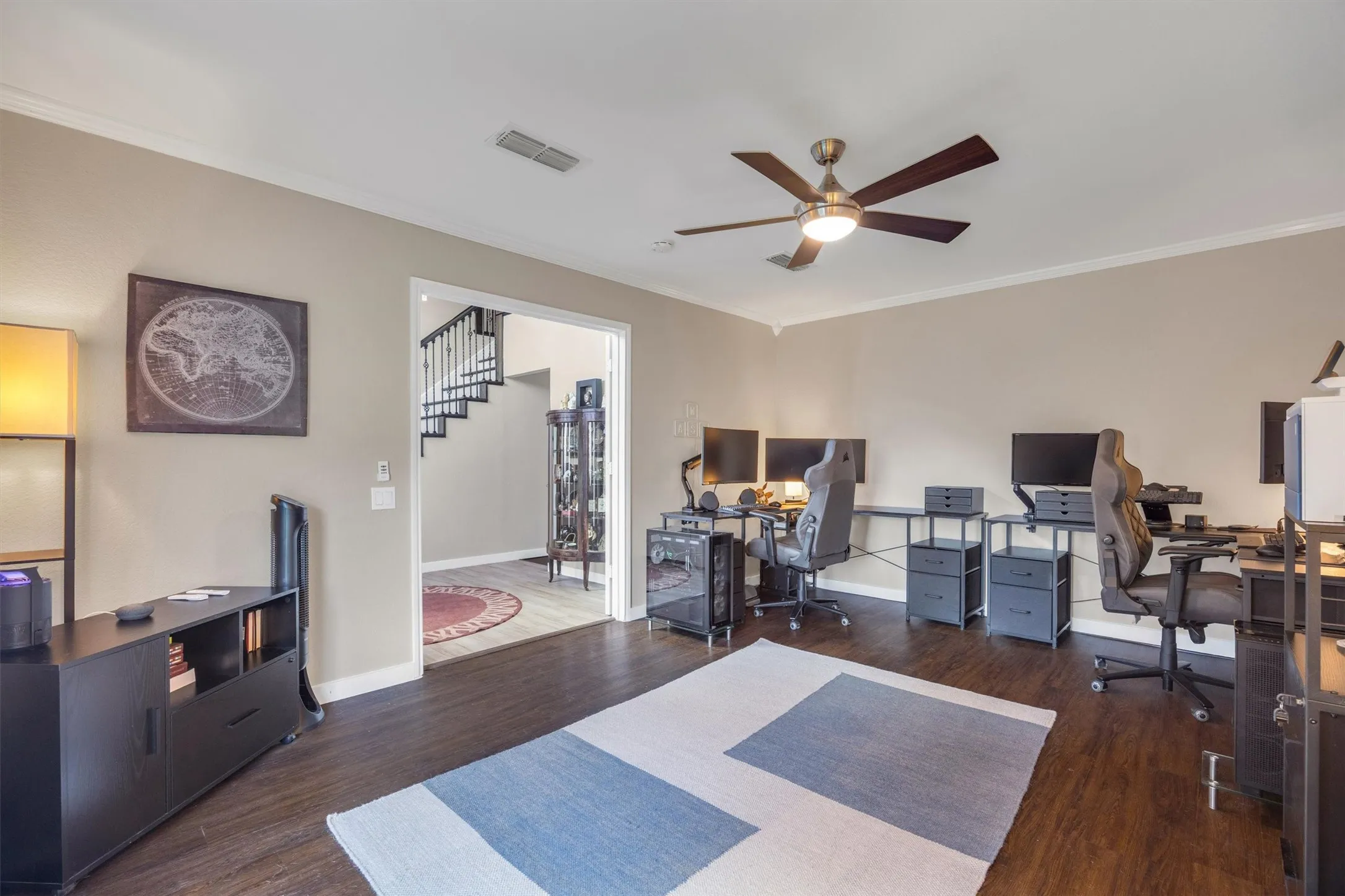 Single Family Residence For Sale in Tarrant County , 4900 Hibiscus Drive, Arlington, Texas 76018, 4 Bedroom, 3 Bathroom, 2 Garage spaces, 2,449 Sqft, built in 1990, mls#21377941, Real Estate Agent in Arlington, Homes For Sale in Tarrant county, Homes For Sale in Arlington, Realtor in Arlington Texas, Real Estate Brokerage Independent Realty Texas, Luminita Cordes Realtor