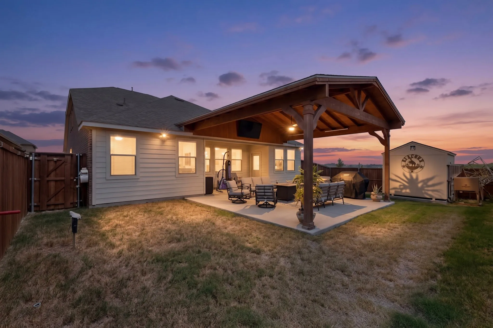 Single Family Residence For Sale in Kaufman County , 1794 Gleasondale Place, Forney, Texas 75126, 4 Bedroom, 3 Bathroom, 2 Garage spaces, 2,499 Sqft, built in 2023, mls#21383923, Real Estate Agent in Forney, Homes For Sale in Kaufman county, Homes For Sale in Forney, Realtor in Forney Texas, Real Estate Brokerage Independent Realty Texas, Luminita Cordes Realtor
