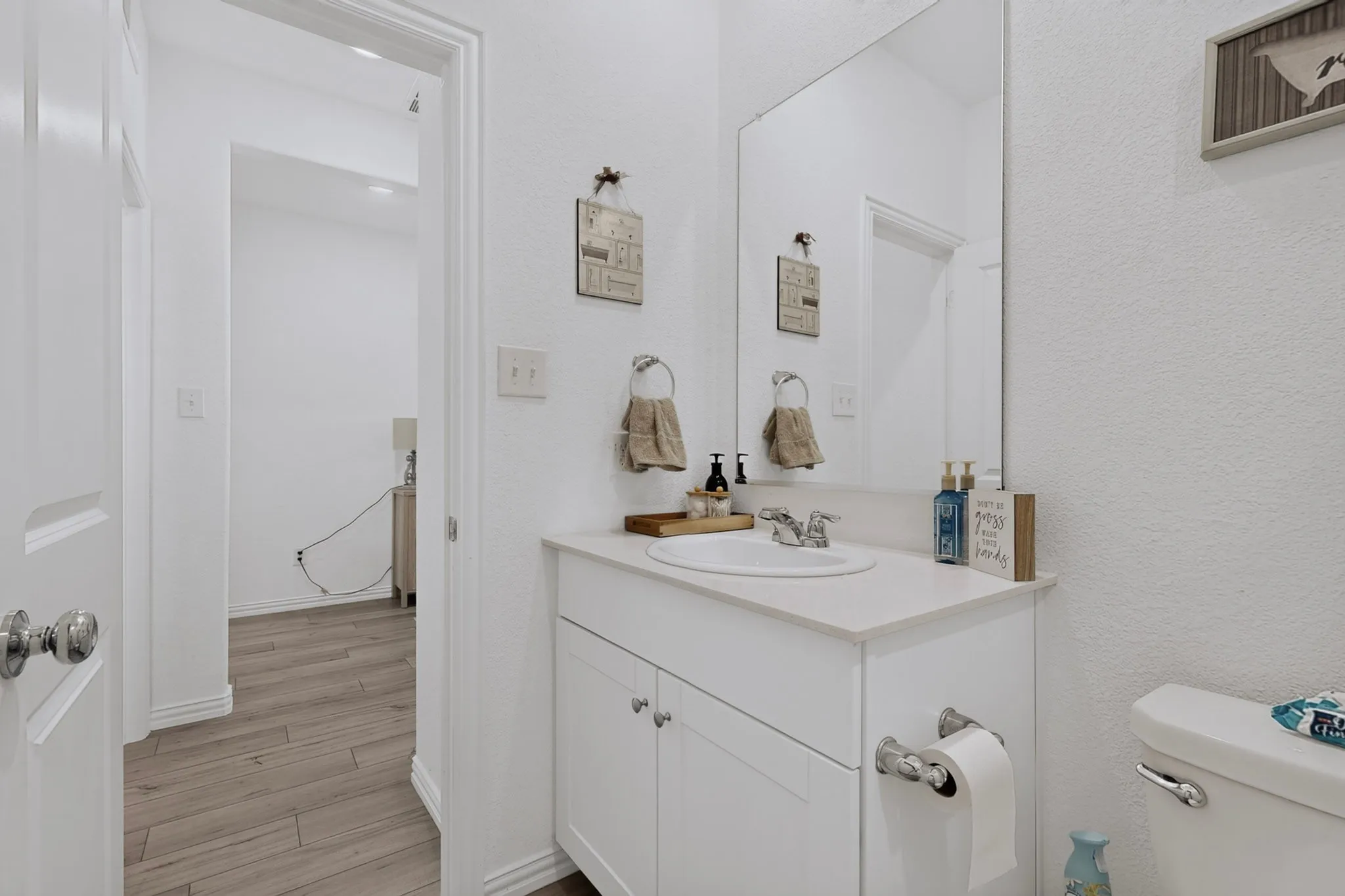 Single Family Residence For Sale in Kaufman County , 1794 Gleasondale Place, Forney, Texas 75126, 4 Bedroom, 3 Bathroom, 2 Garage spaces, 2,499 Sqft, built in 2023, mls#21383923, Real Estate Agent in Forney, Homes For Sale in Kaufman county, Homes For Sale in Forney, Realtor in Forney Texas, Real Estate Brokerage Independent Realty Texas, Luminita Cordes Realtor