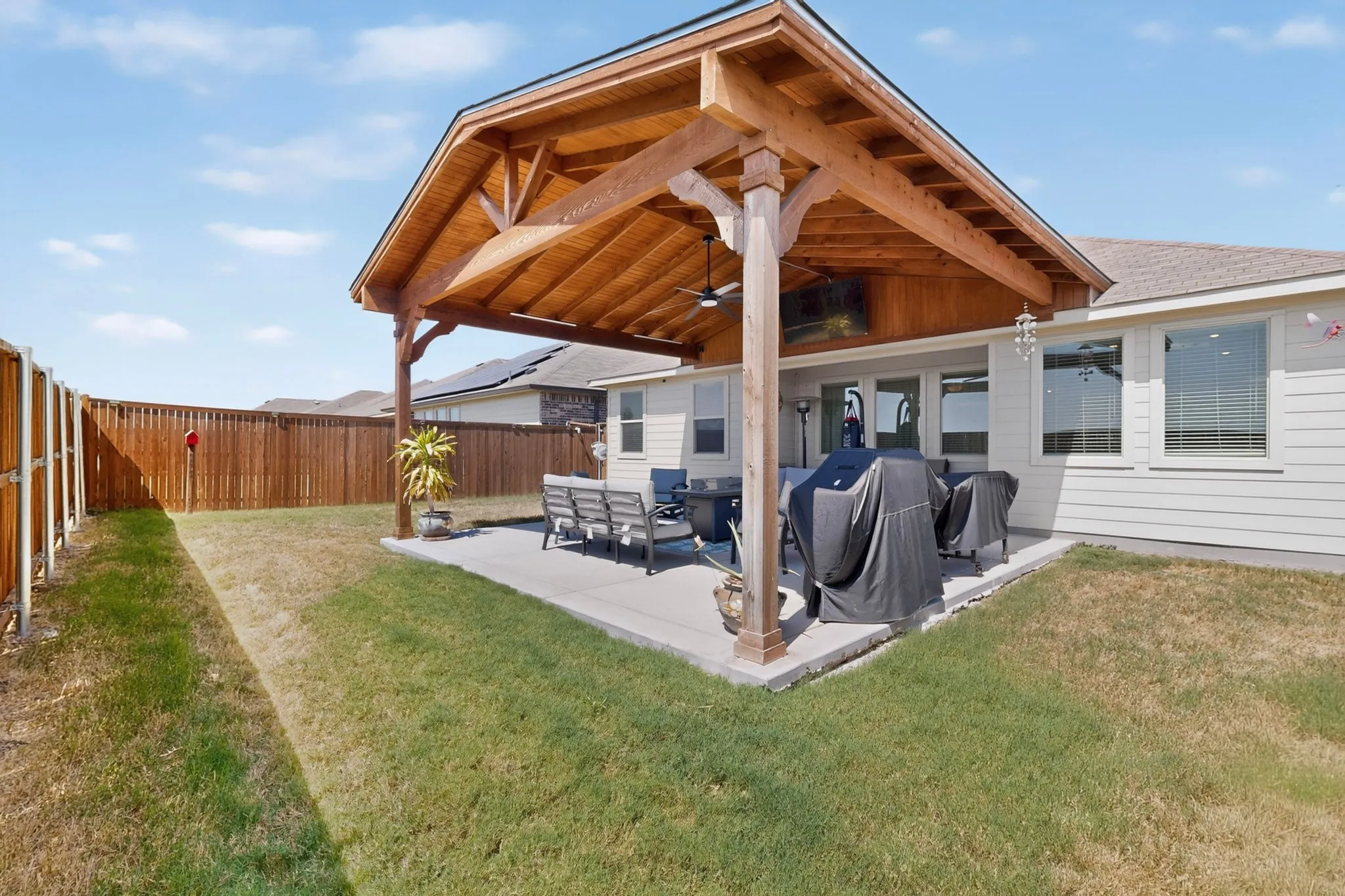 Single Family Residence For Sale in Kaufman County , 1794 Gleasondale Place, Forney, Texas 75126, 4 Bedroom, 3 Bathroom, 2 Garage spaces, 2,499 Sqft, built in 2023, mls#21383923, Real Estate Agent in Forney, Homes For Sale in Kaufman county, Homes For Sale in Forney, Realtor in Forney Texas, Real Estate Brokerage Independent Realty Texas, Luminita Cordes Realtor
