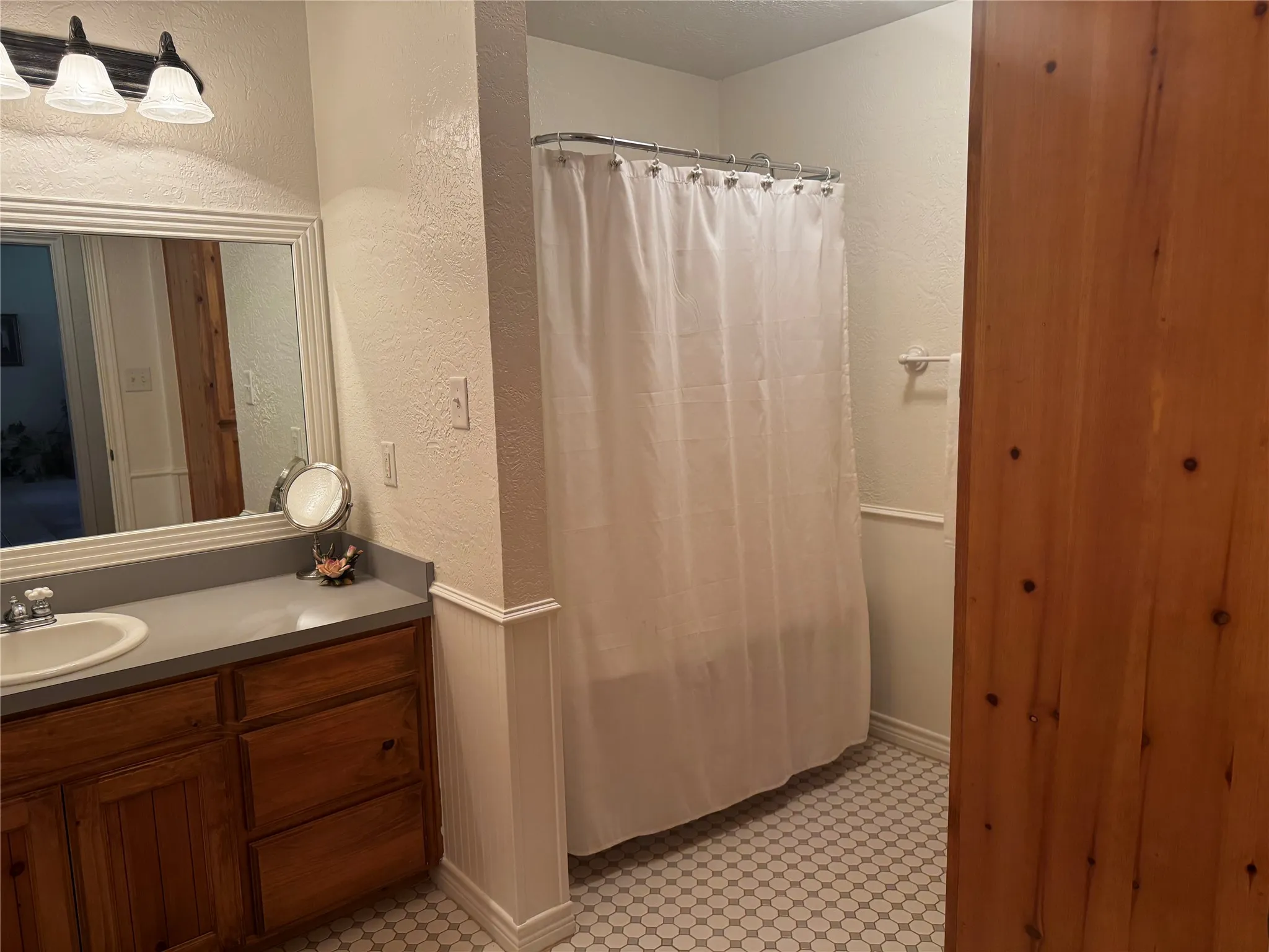 HALL BATHROOM -TUB BEING REPLACED