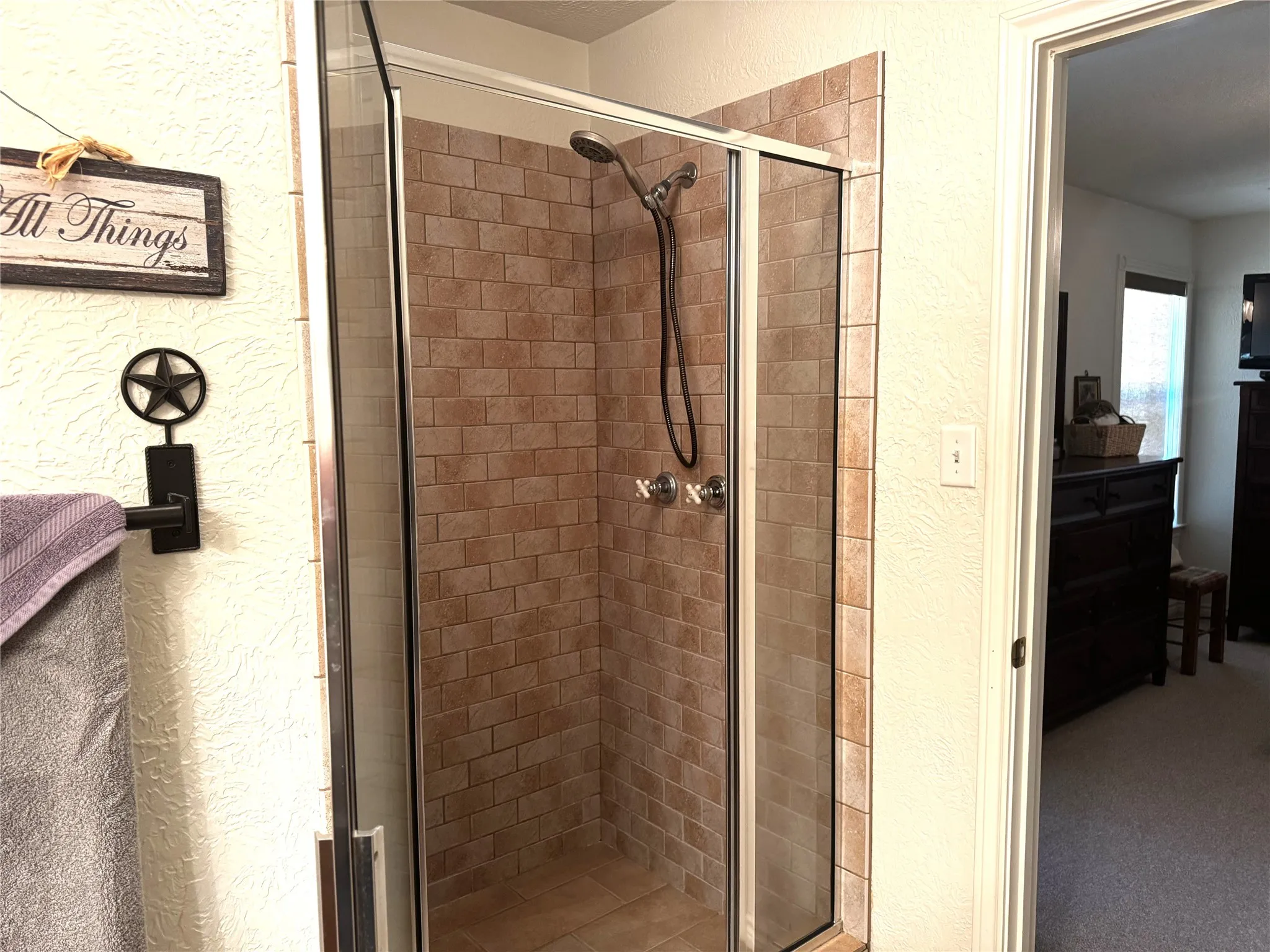 MASTER TILED SHOWER