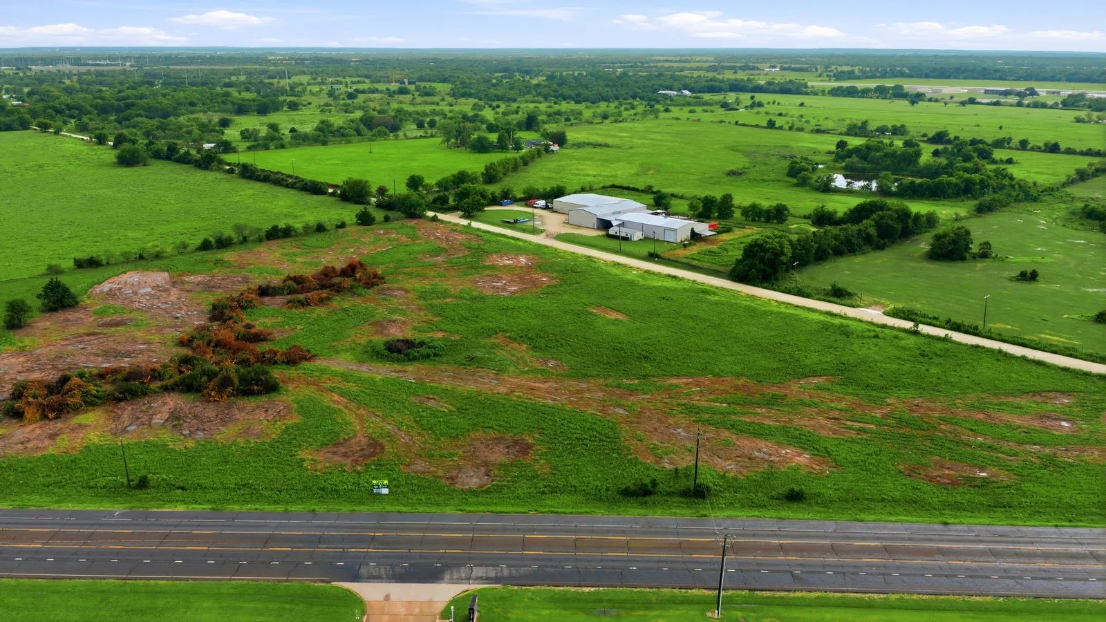 Unimproved Land For Sale in Navarro County , TBD 00 US Hwy 287, Corsicana, Texas 75109, 0, 0, Garage spaces, 0 Sqft, built in 0, mls#21376937, Real Estate Agent in Corsicana, Homes For Sale in Navarro county, Homes For Sale in Corsicana, Realtor in Corsicana Texas, Real Estate Brokerage Independent Realty Texas, Luminita Cordes Realtor