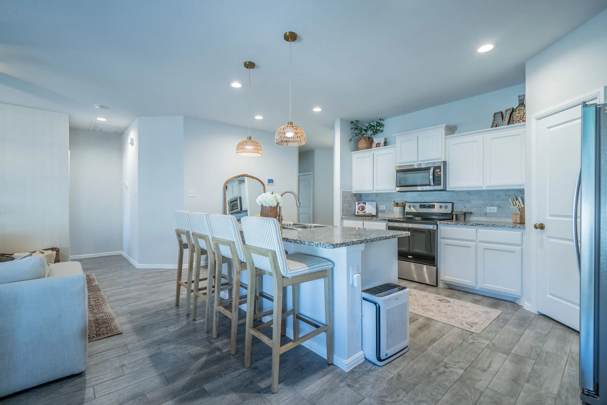 Kitchen with large kitchen island
